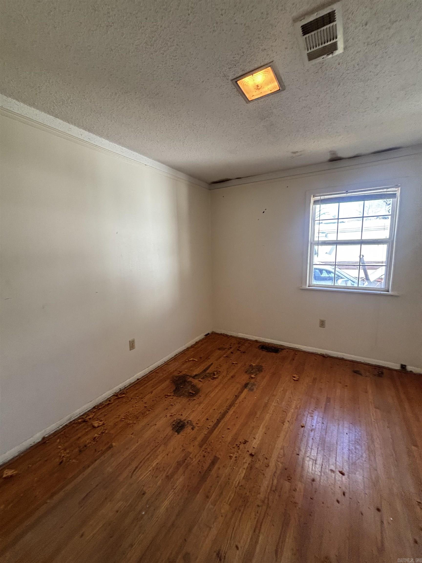 Farmeres 4th - Residential