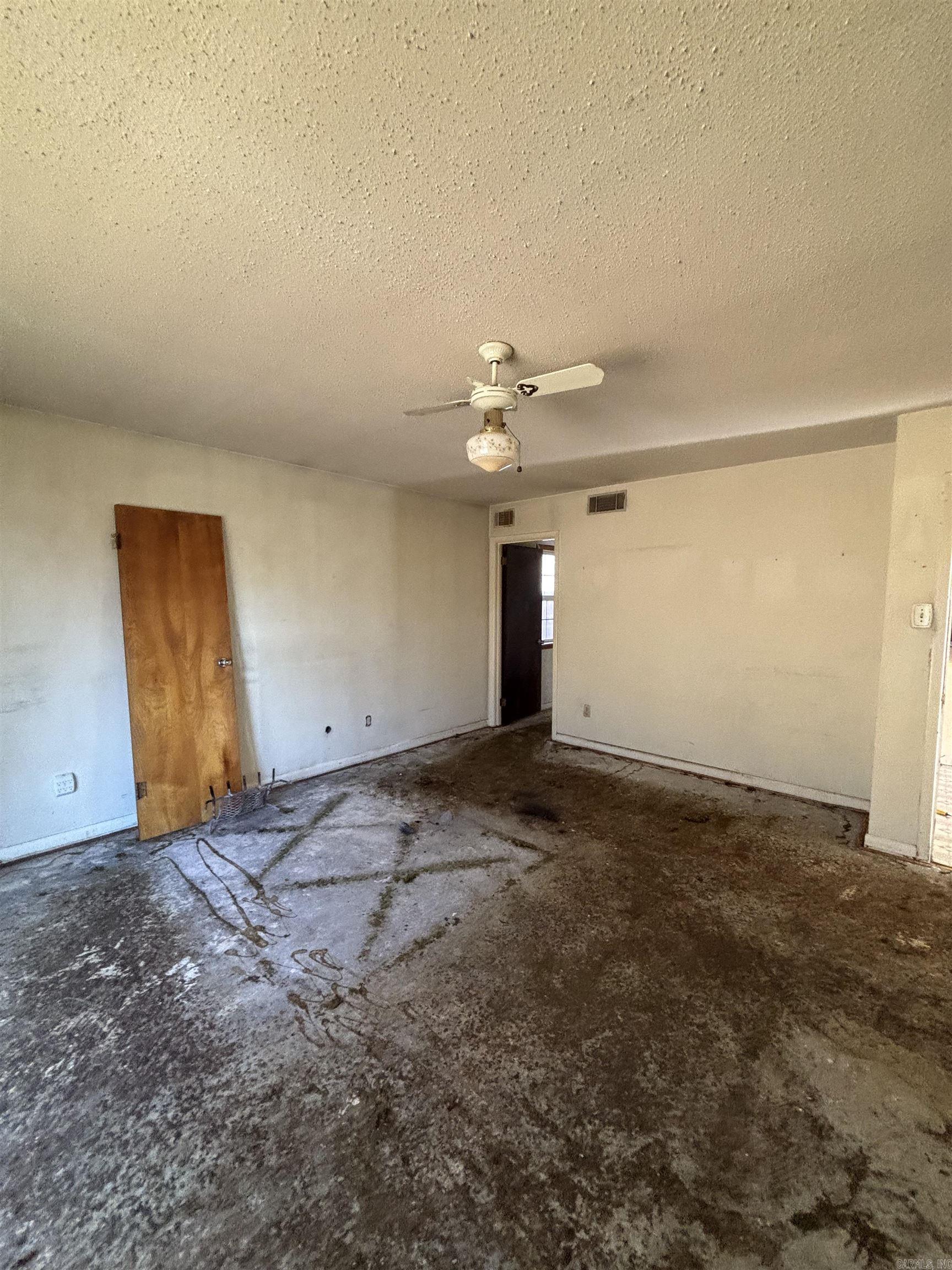 Farmeres 4th - Residential