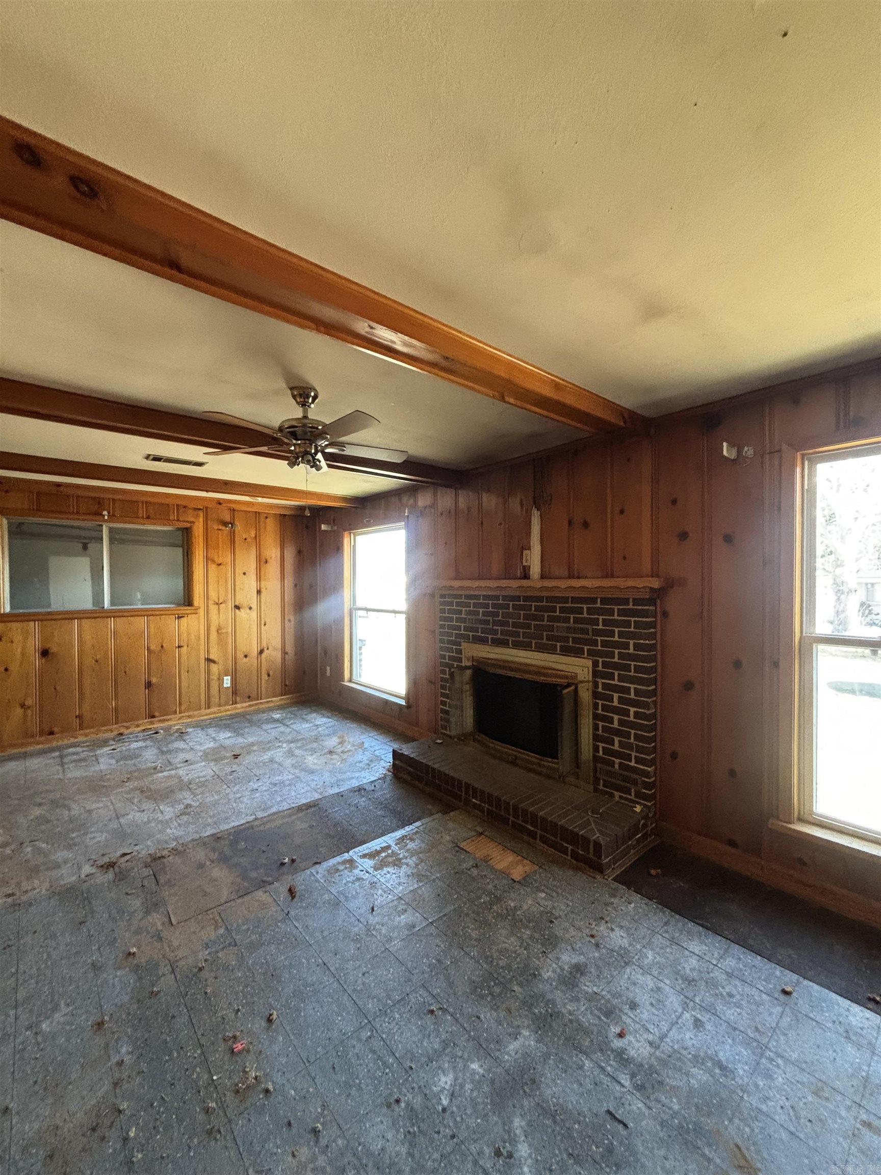 Farmeres 4th - Residential