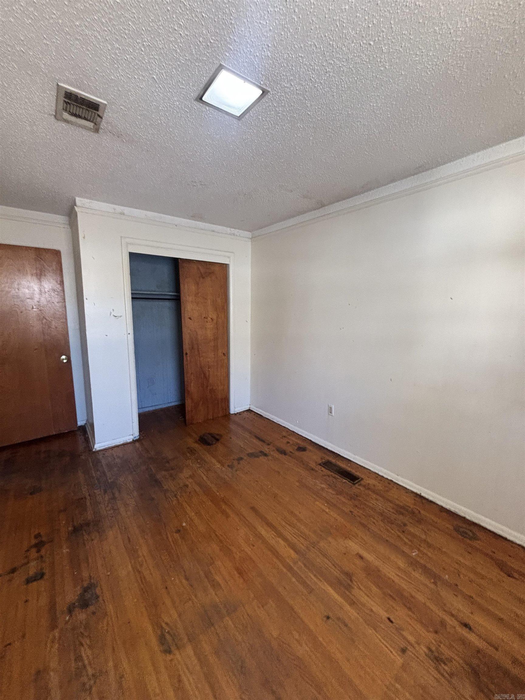 Farmeres 4th - Residential