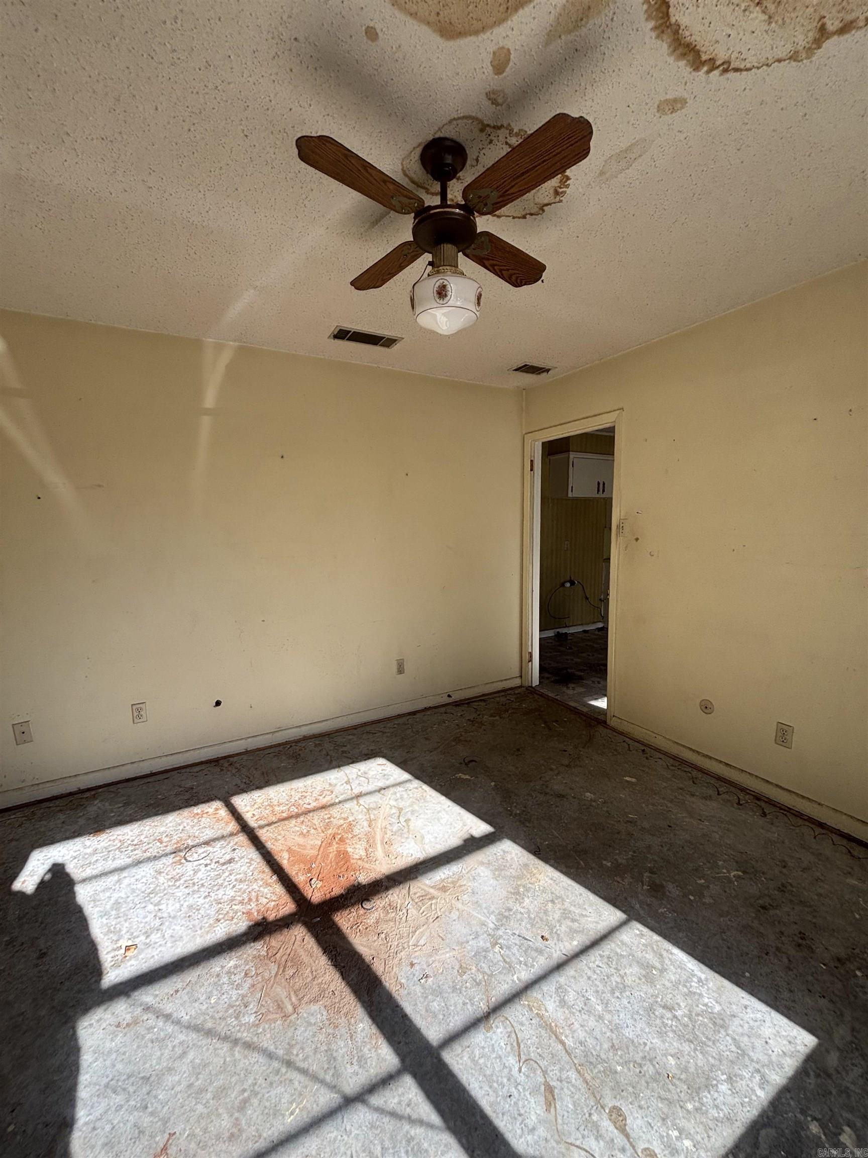 Farmeres 4th - Residential