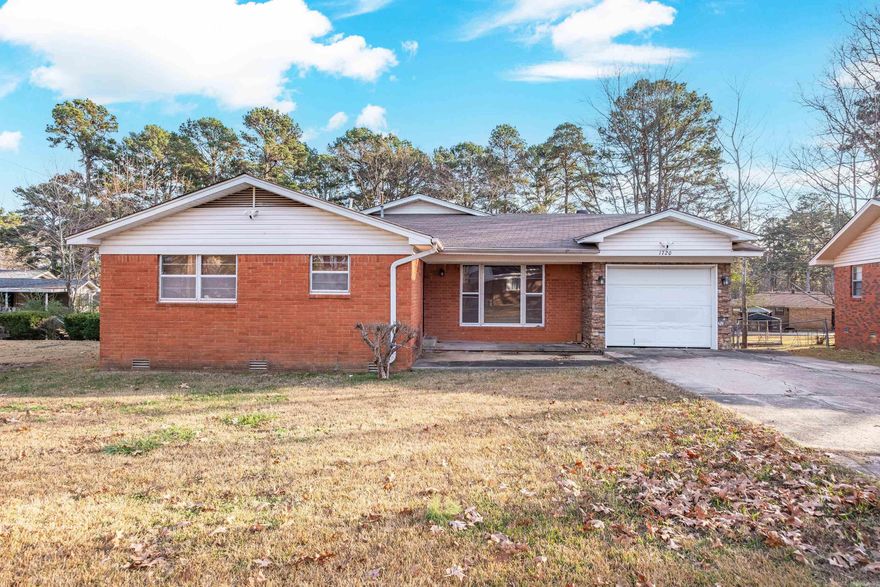 Lots of potential in this home that's close to Baptist Med Center.  Can easily be converted back to a 4 bedroom.  Original hardwood floors, nicely updated kitchen and a big family room!  Two living spaces, jetted tub and more.  Roof has recently been replaced.  Hurry to see it.  Seller is ready to move it.