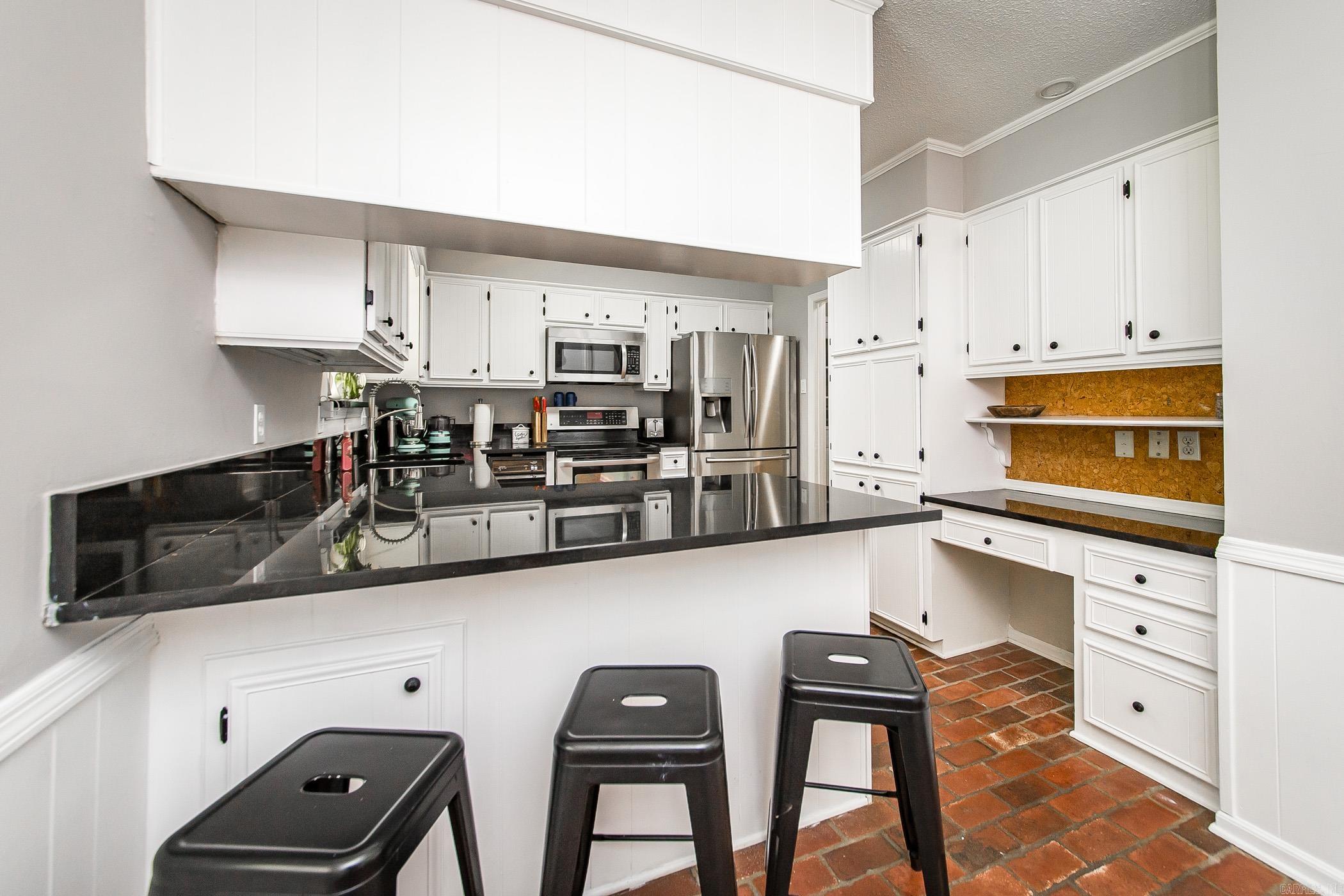 Windwood Heights - Residential