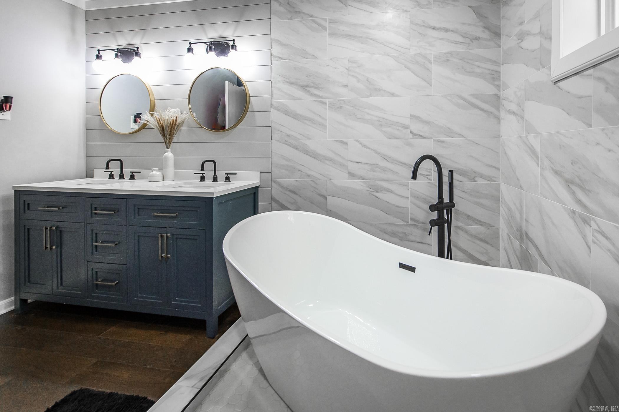 Windwood Heights - Residential