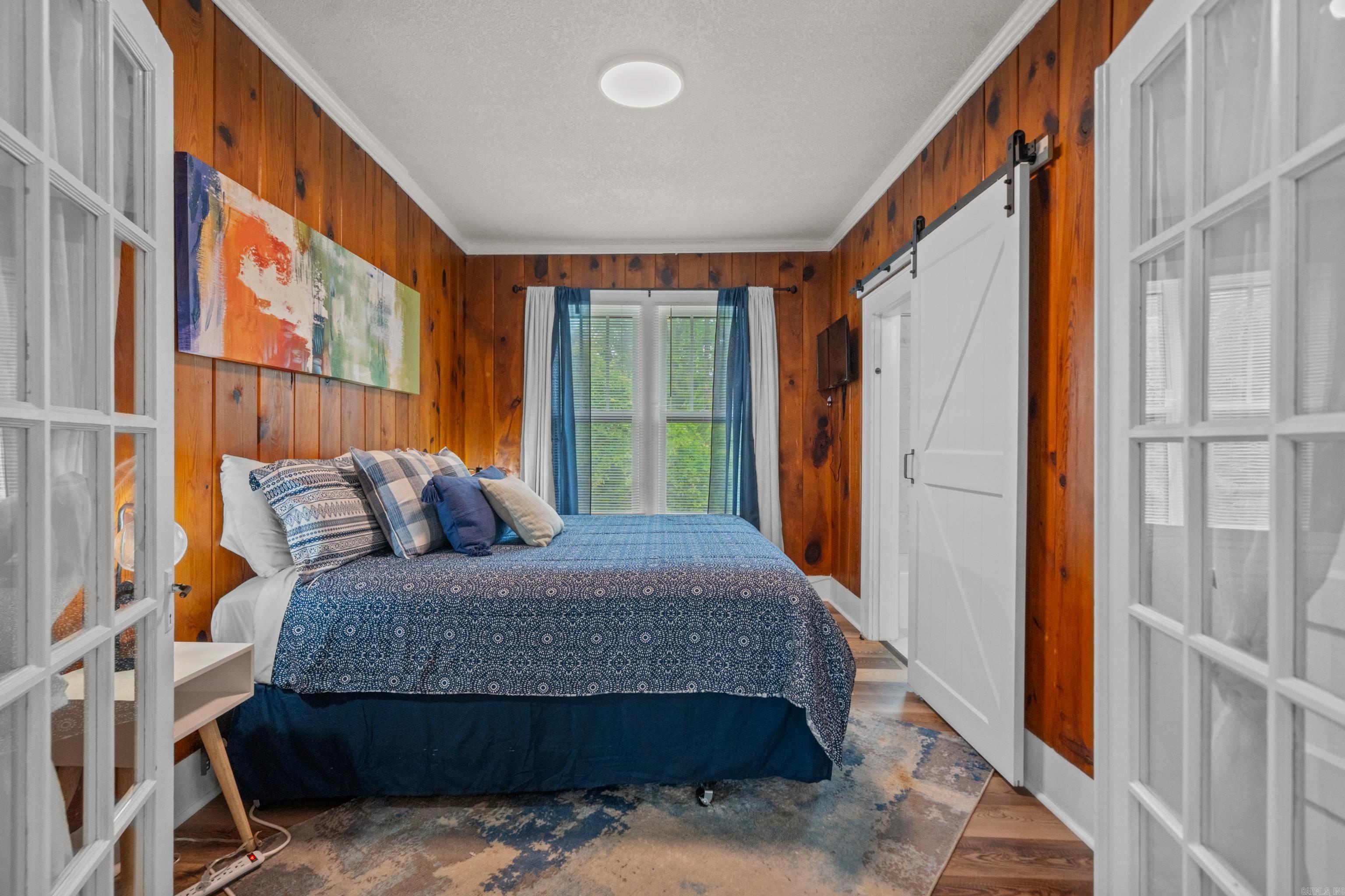 HSR BLK - Residential Income