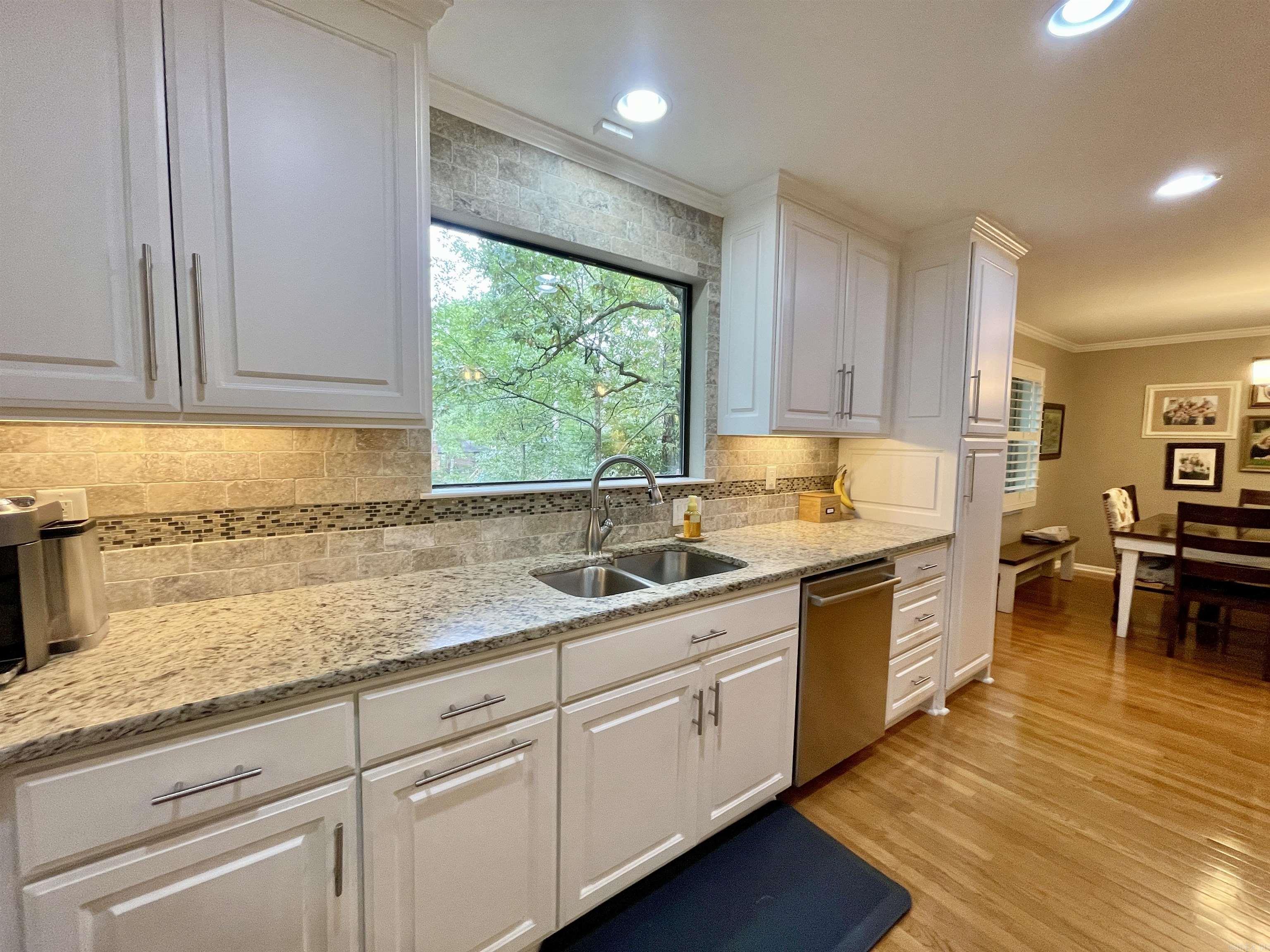 FAWNWOOD - Residential