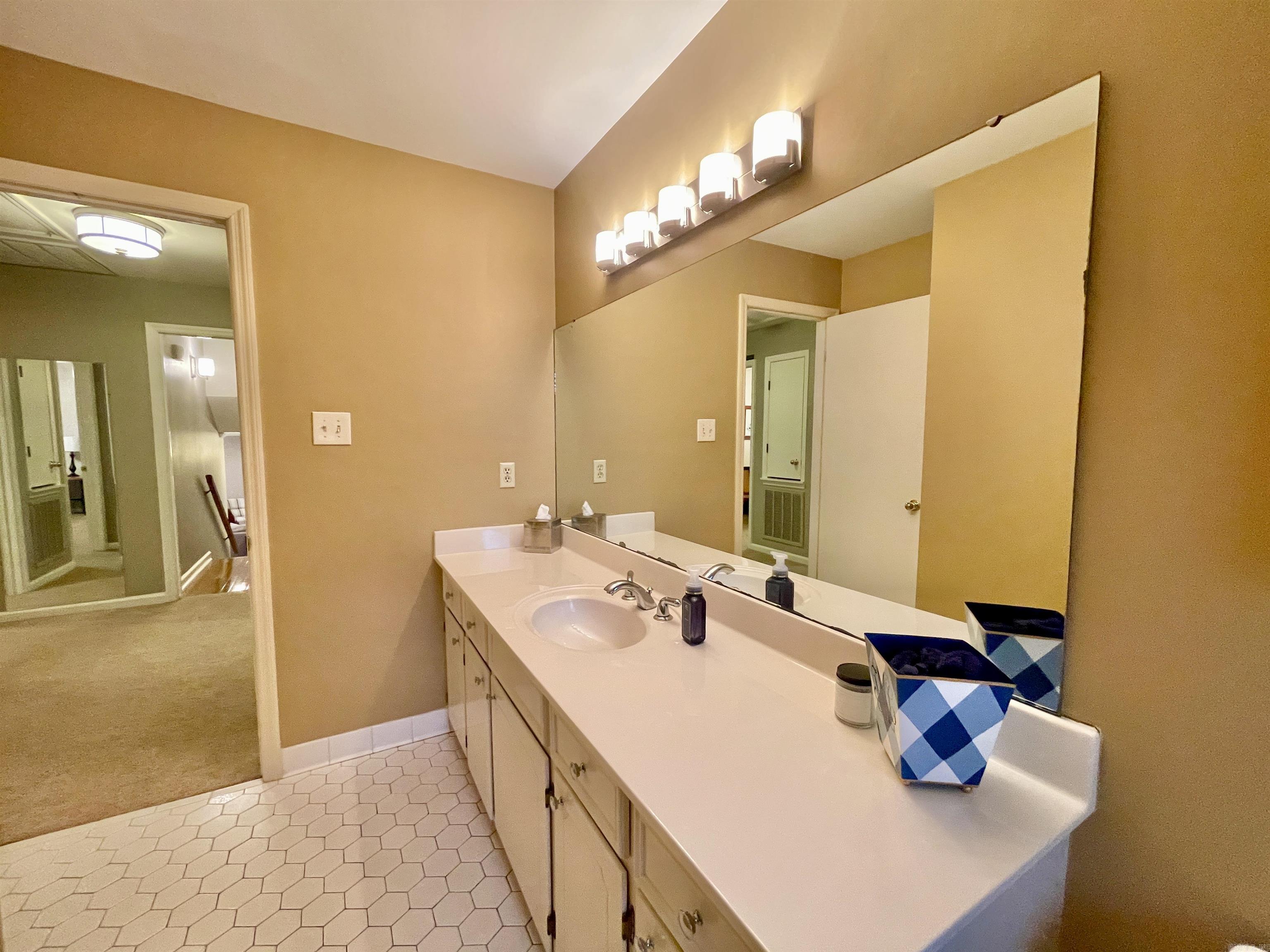 FAWNWOOD - Residential