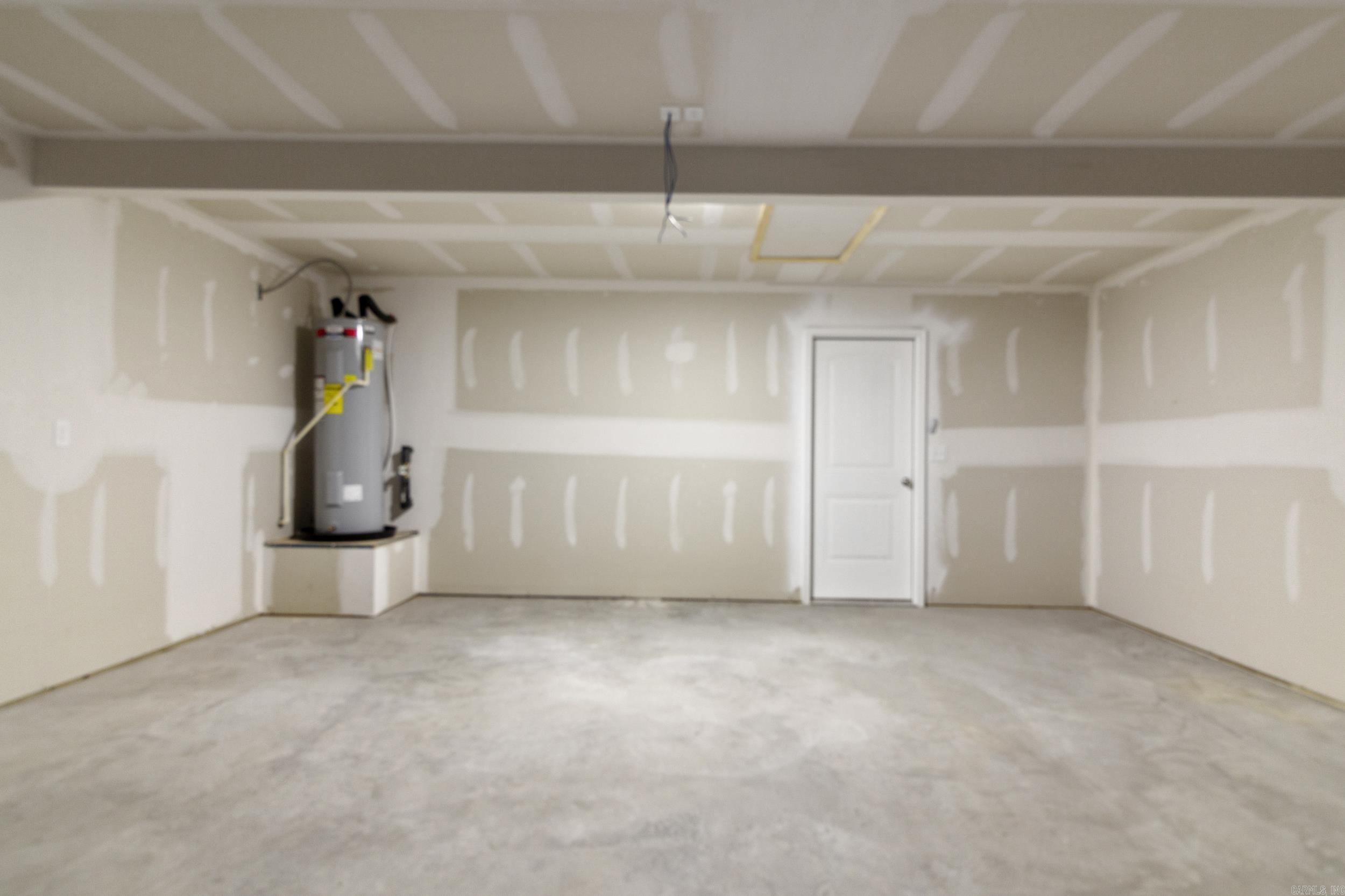 HILLDALE CROSSING - Residential