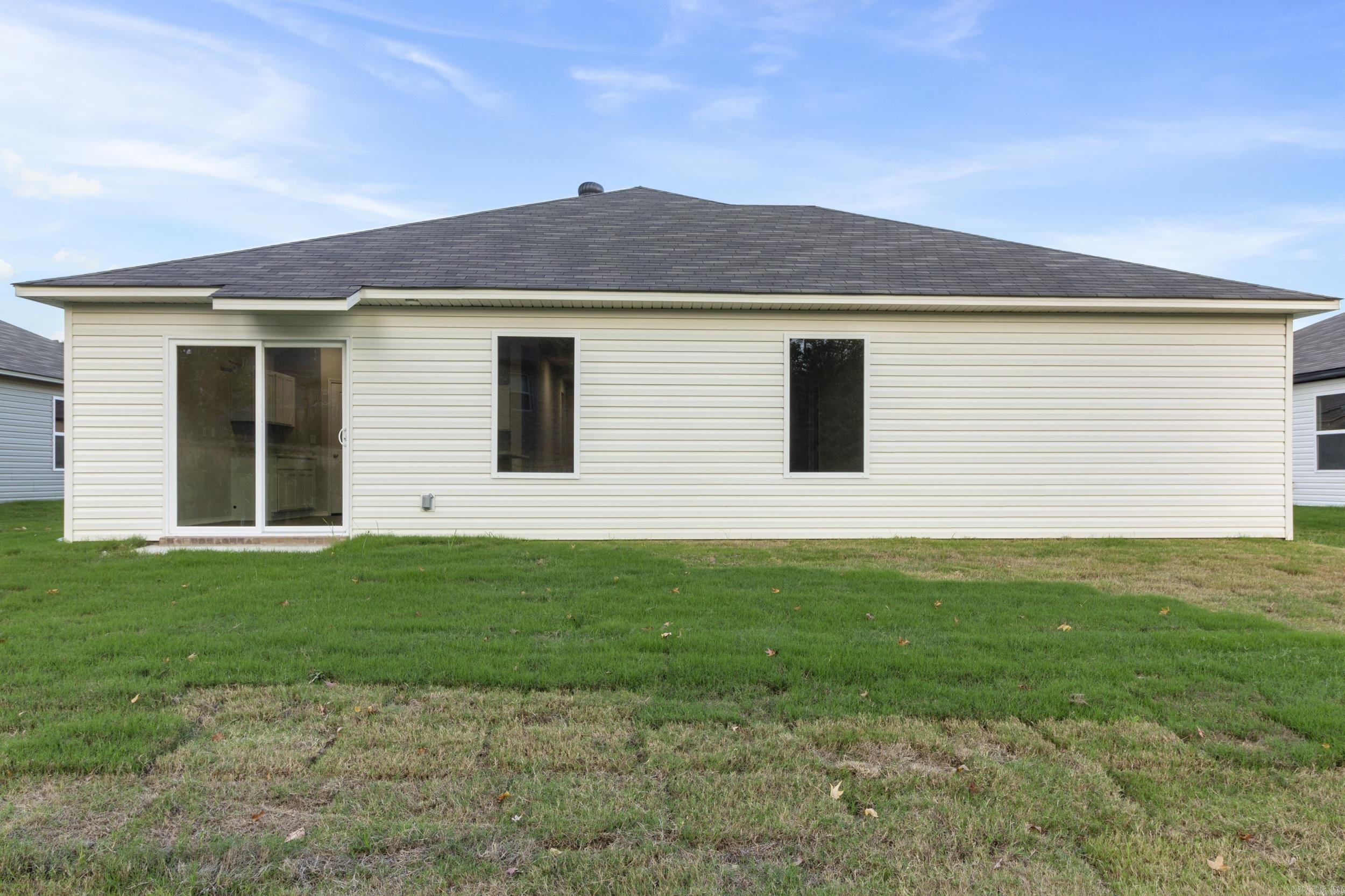 HILLDALE CROSSING - Residential