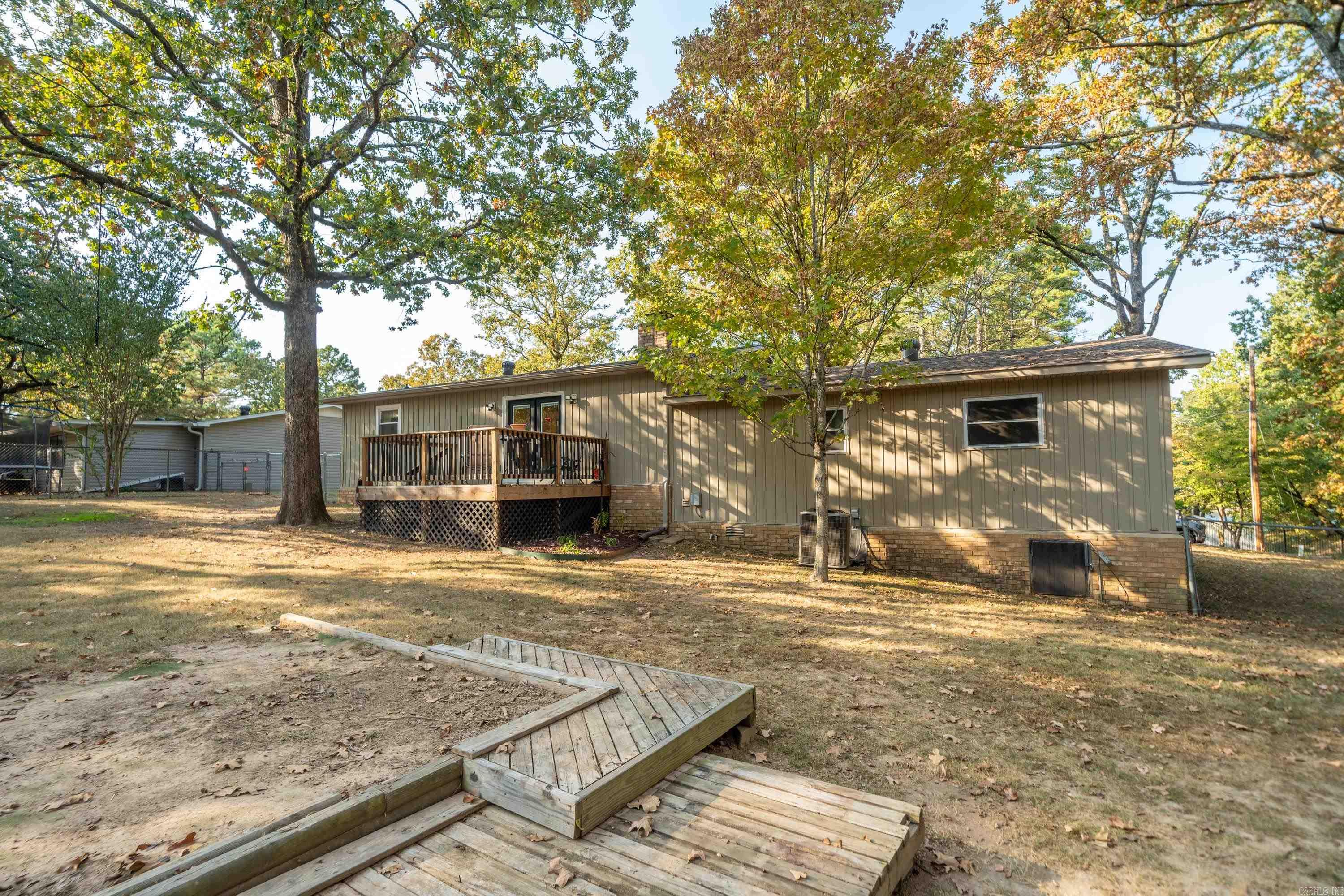 ARKANSAS HGTS - Residential