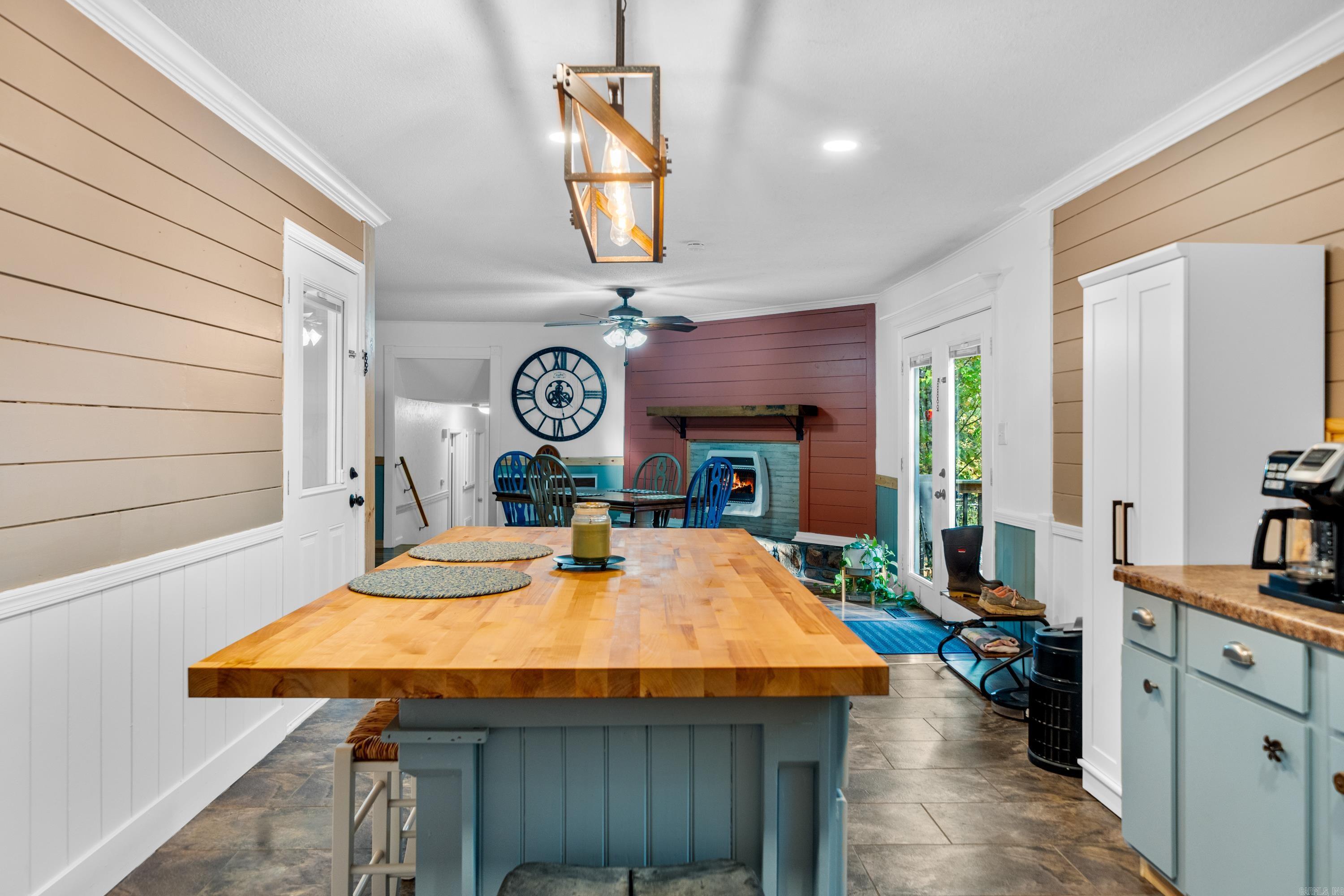 ARKANSAS HGTS - Residential