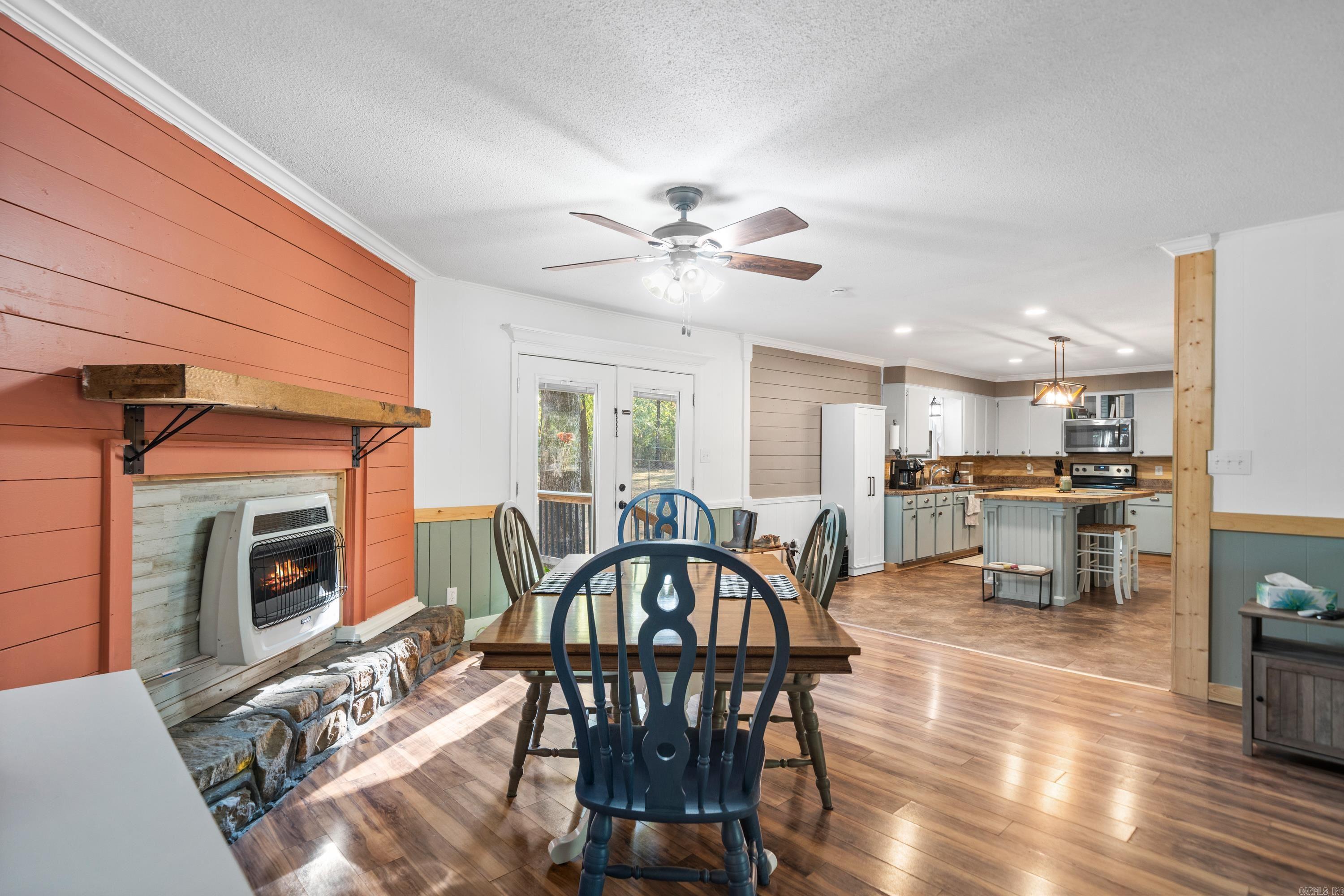 ARKANSAS HGTS - Residential