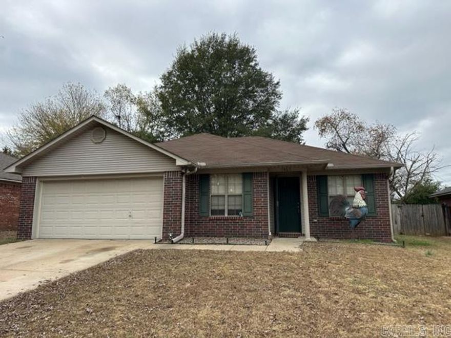 Welcome to 1465 Joyner Dr., a 3-bed, 2-bath home with 1,162 sq ft of living space. This well-maintained home is close to schools, shopping, and dining, with easy interstate access. Enjoy the open floor plan, a functional kitchen, and a cozy backyard. Don't miss out on this convenient and comfortable living opportunity. Schedule a showing today! See Agent Remarks