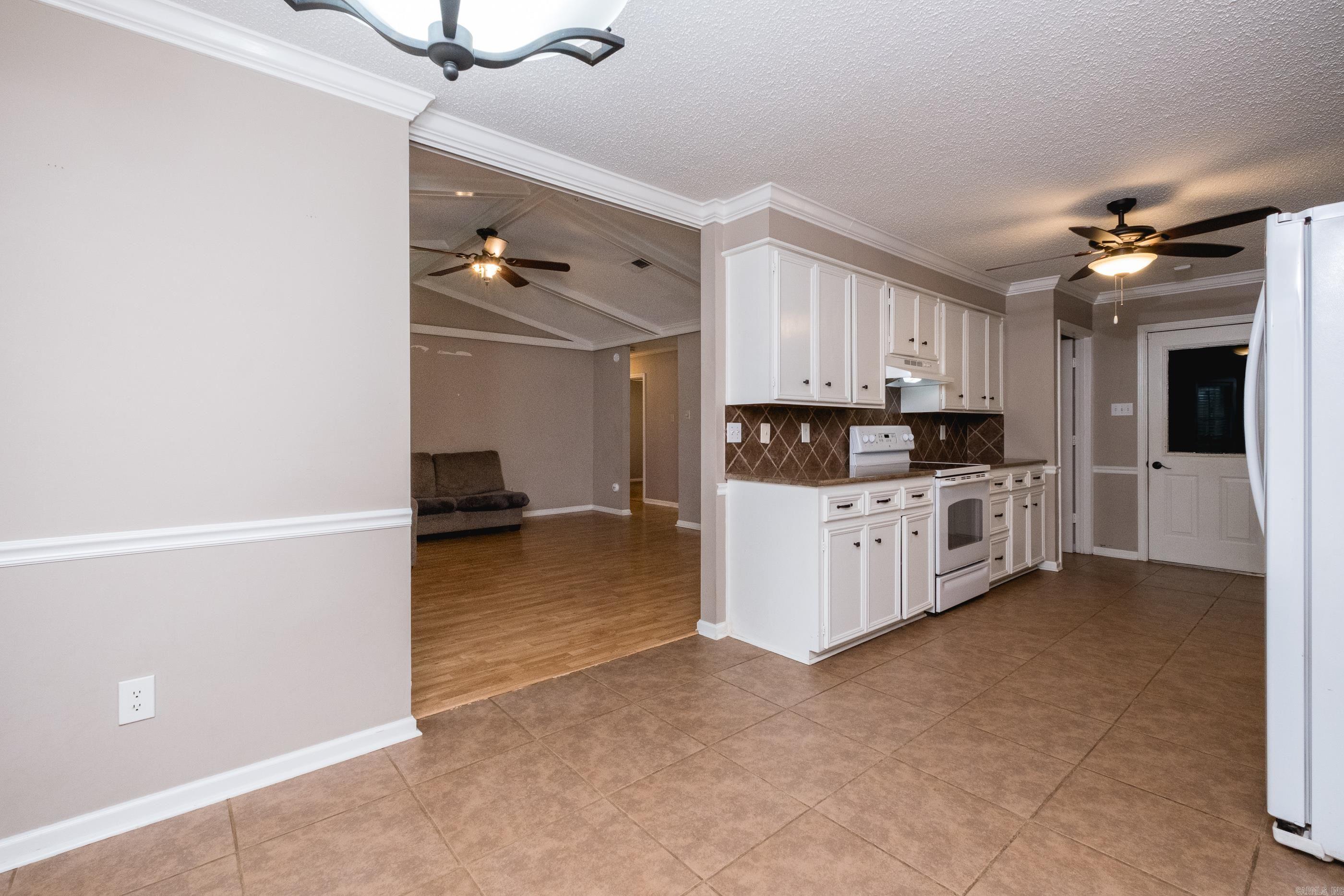 CEDAR RIDGE - Residential