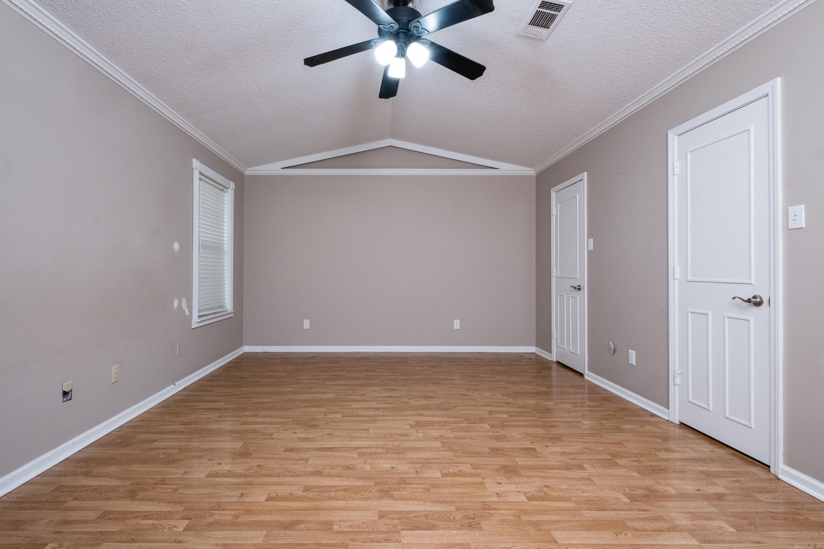 CEDAR RIDGE - Residential