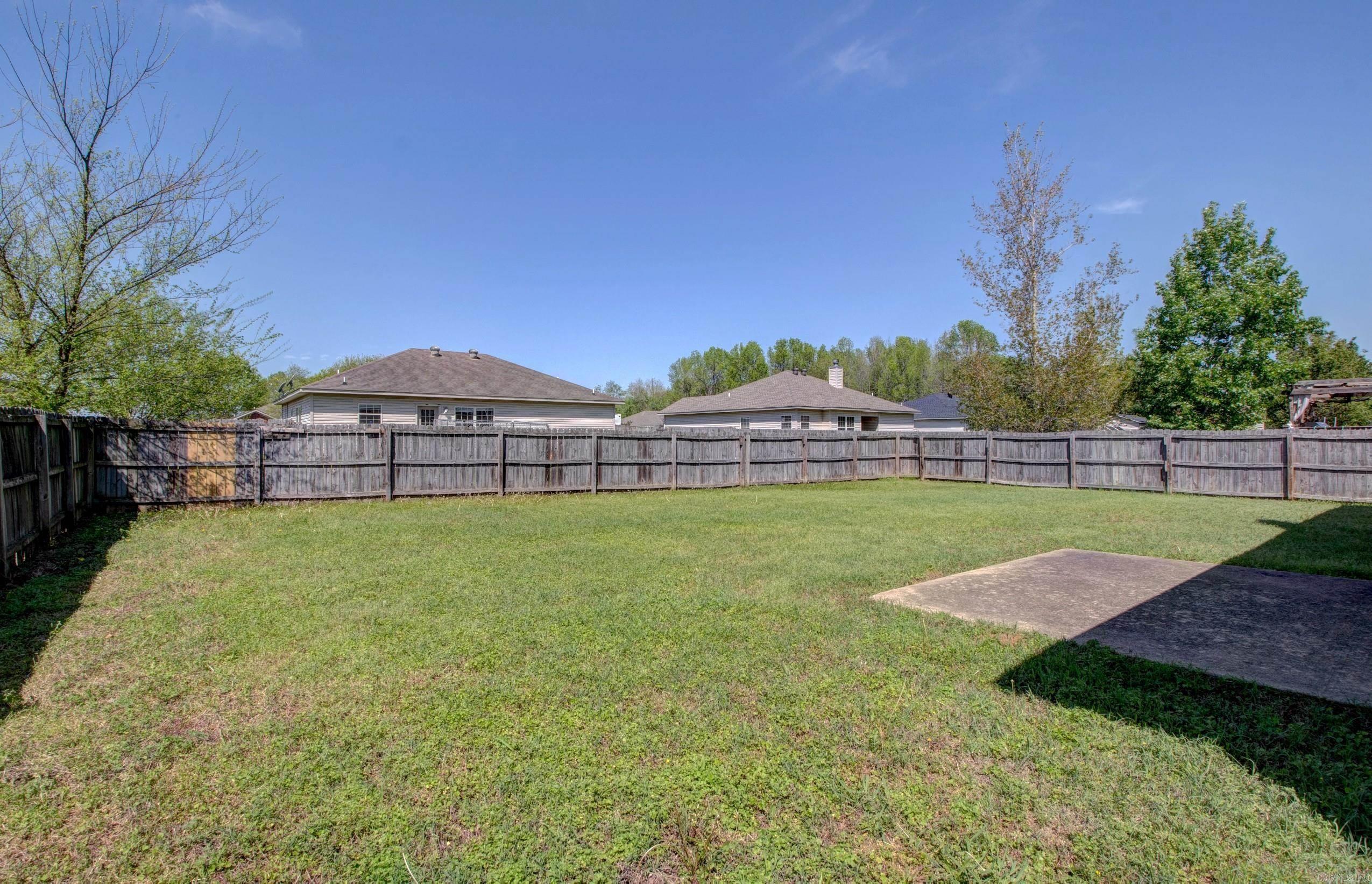 WILLOW LAKE - Residential