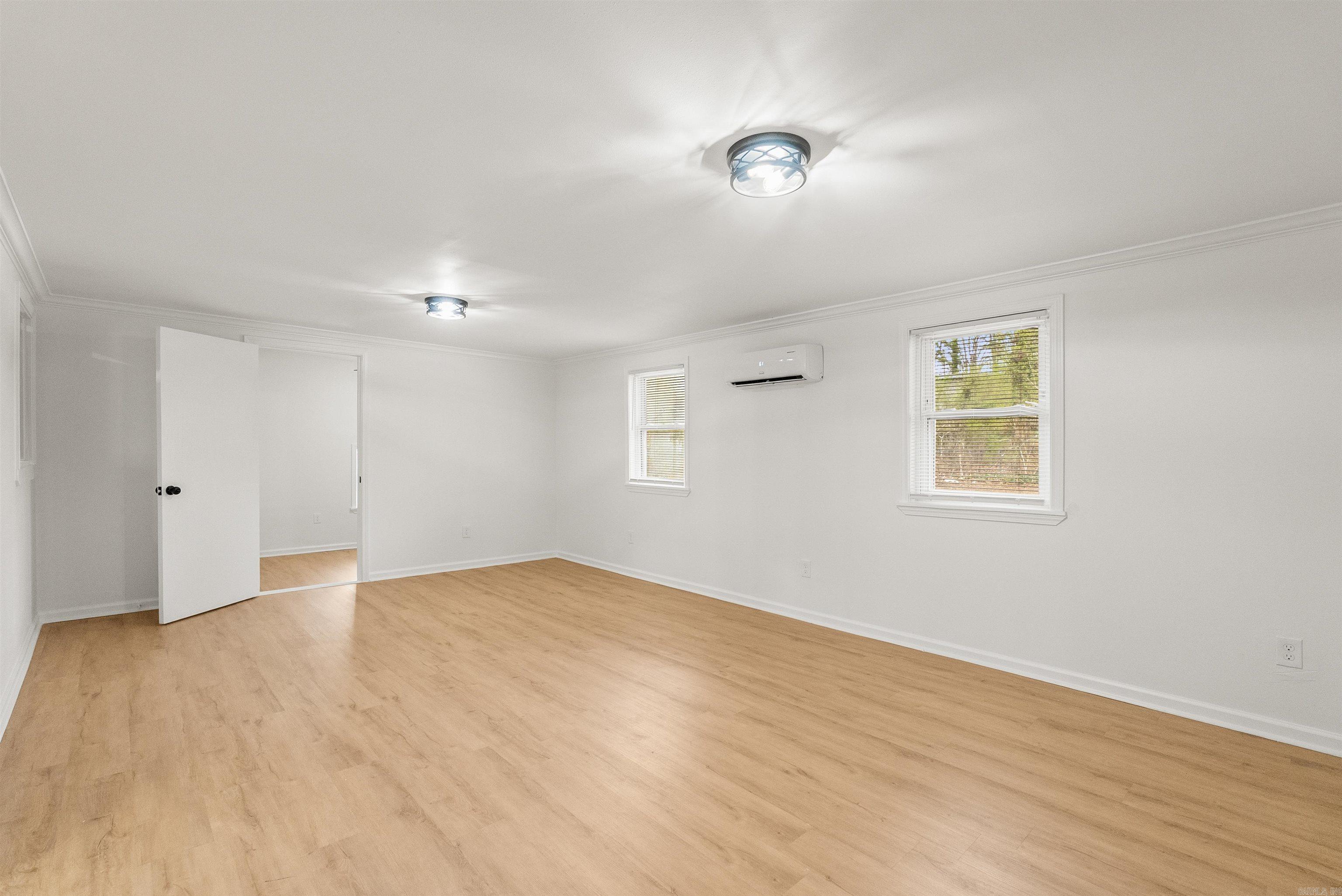 MEADOWCLIFF - Residential