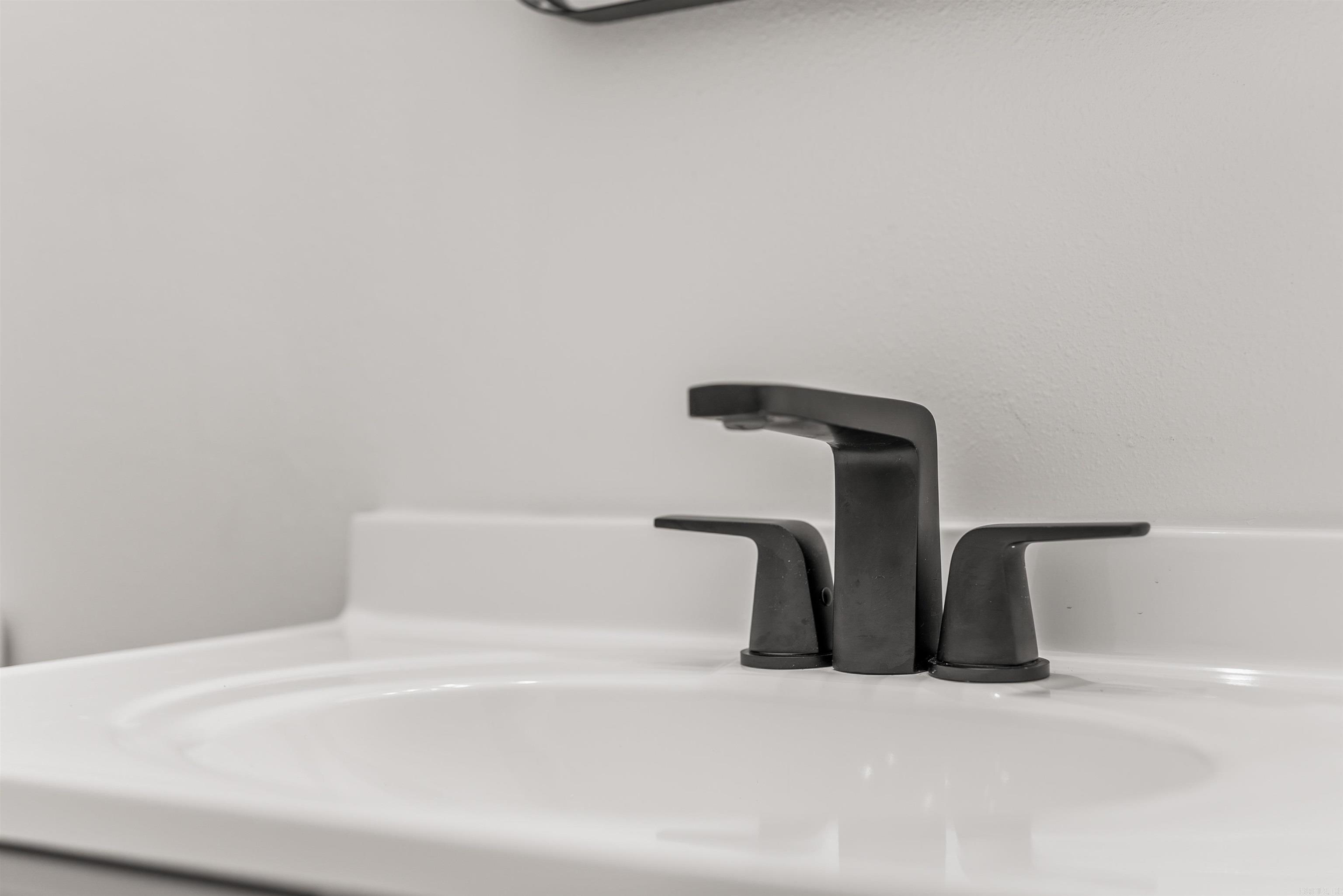 MEADOWCLIFF - Residential