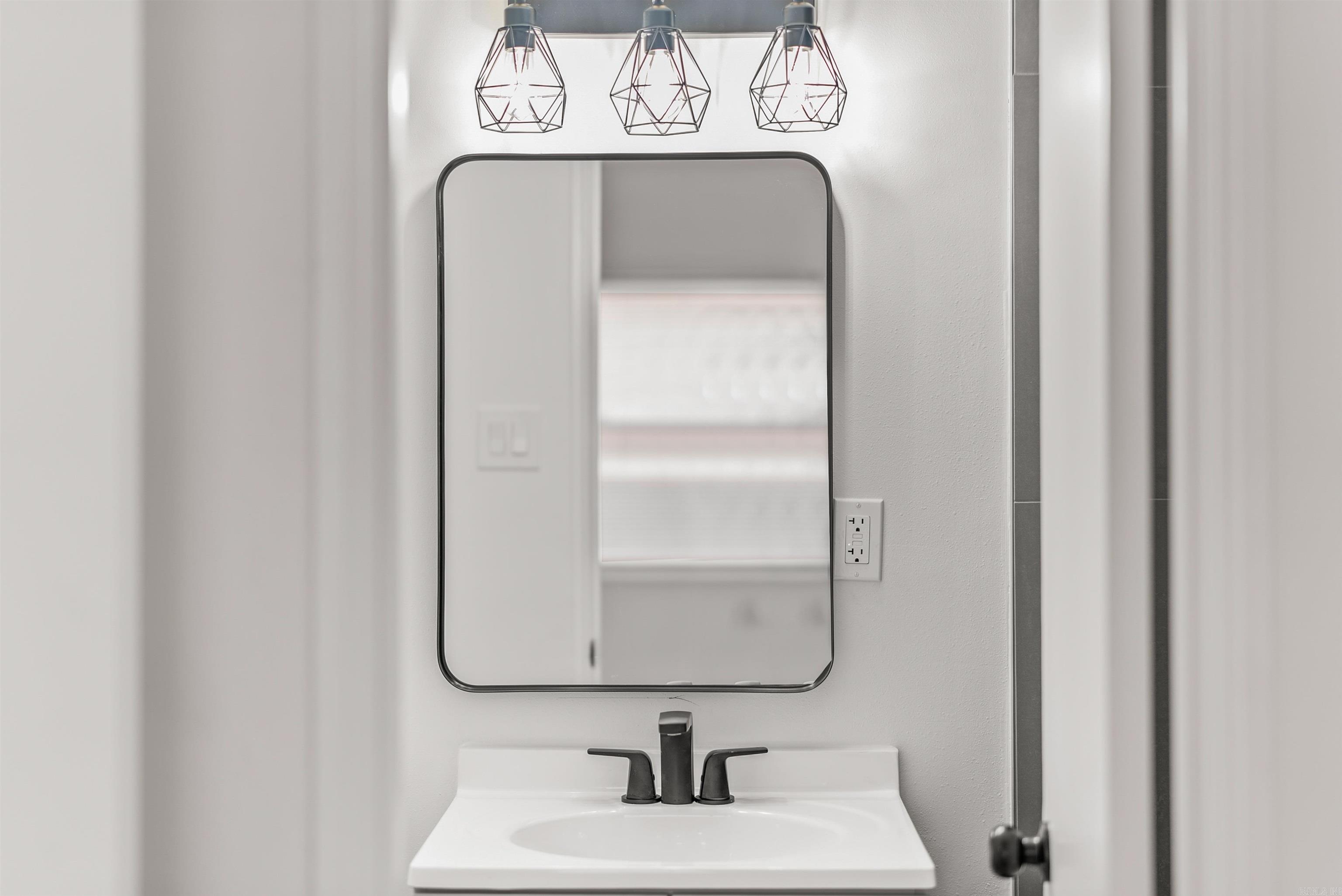 MEADOWCLIFF - Residential