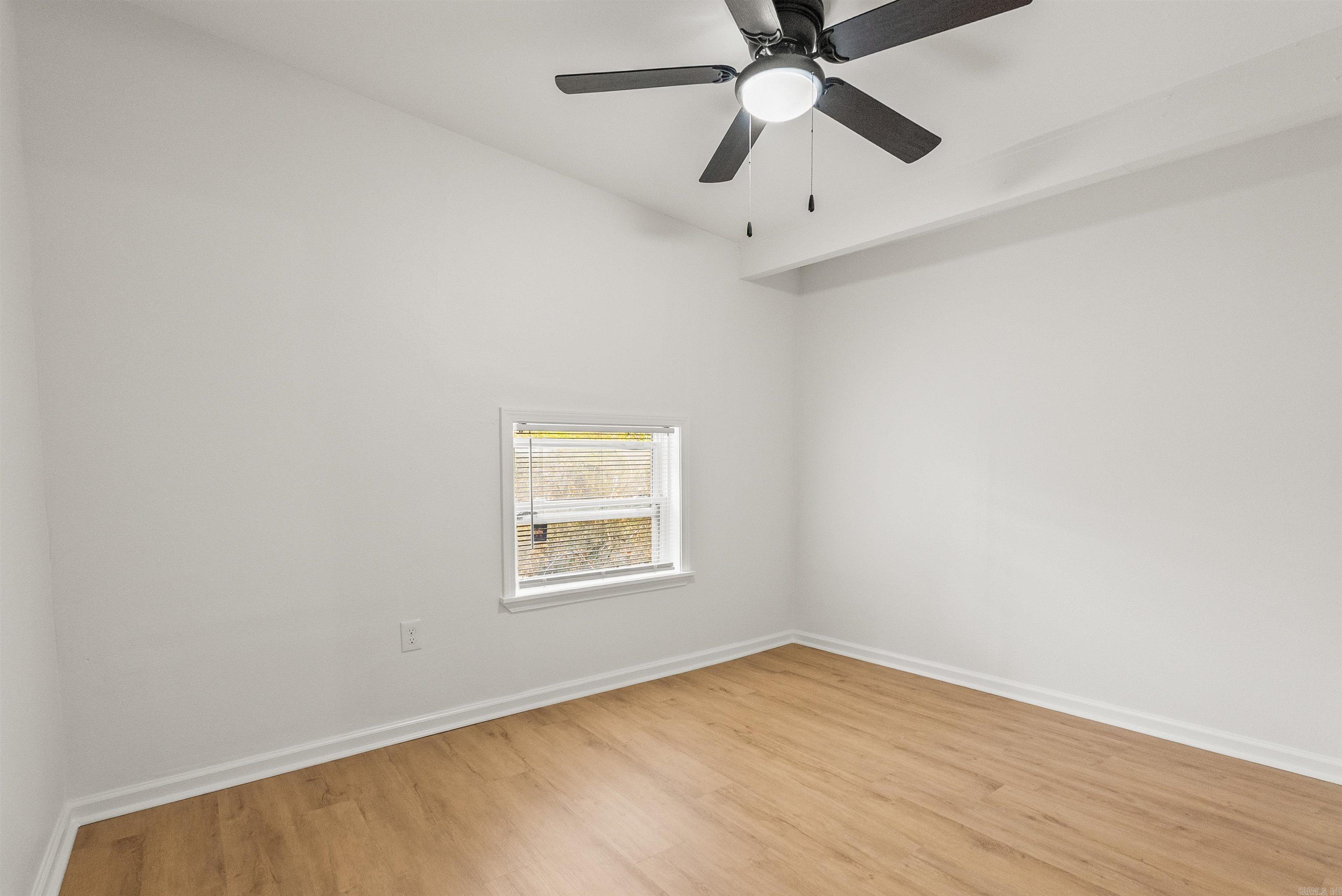 MEADOWCLIFF - Residential