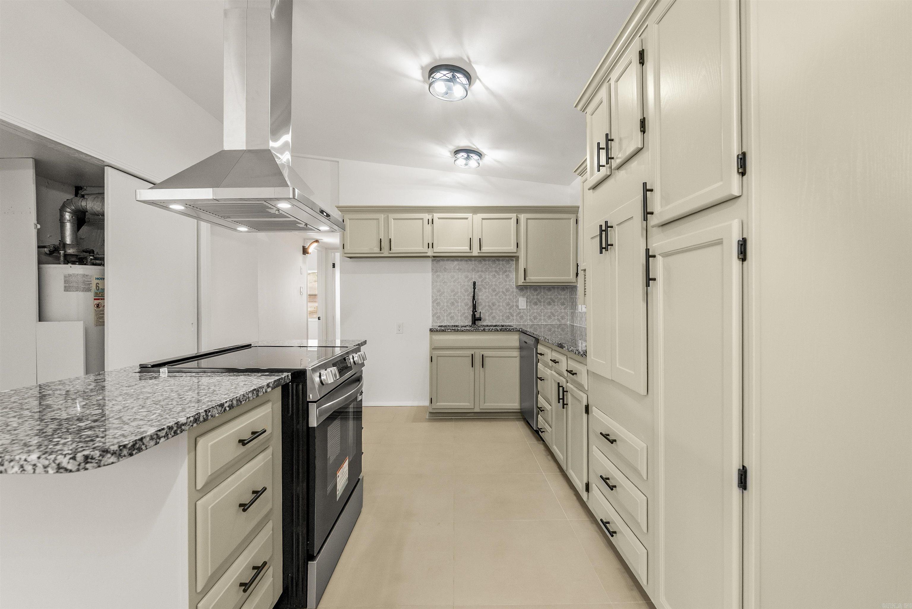 MEADOWCLIFF - Residential