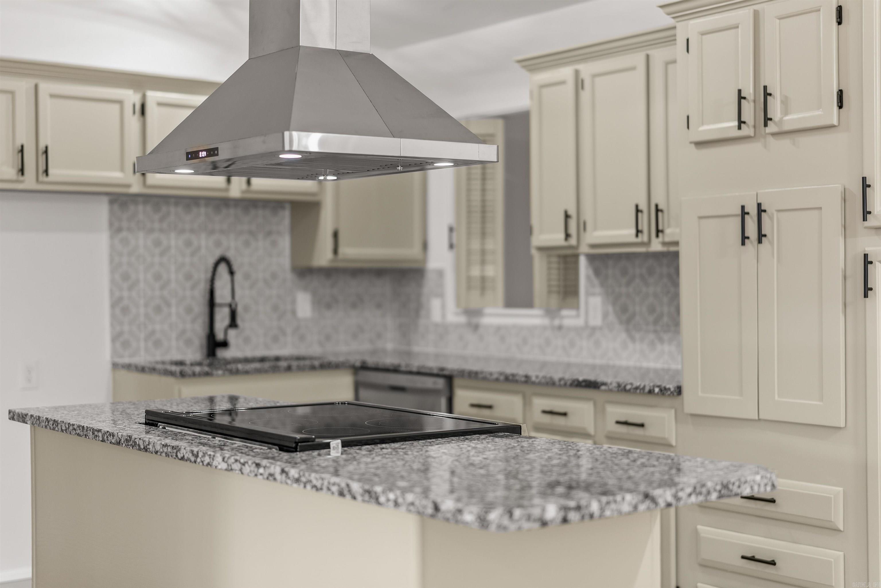 MEADOWCLIFF - Residential