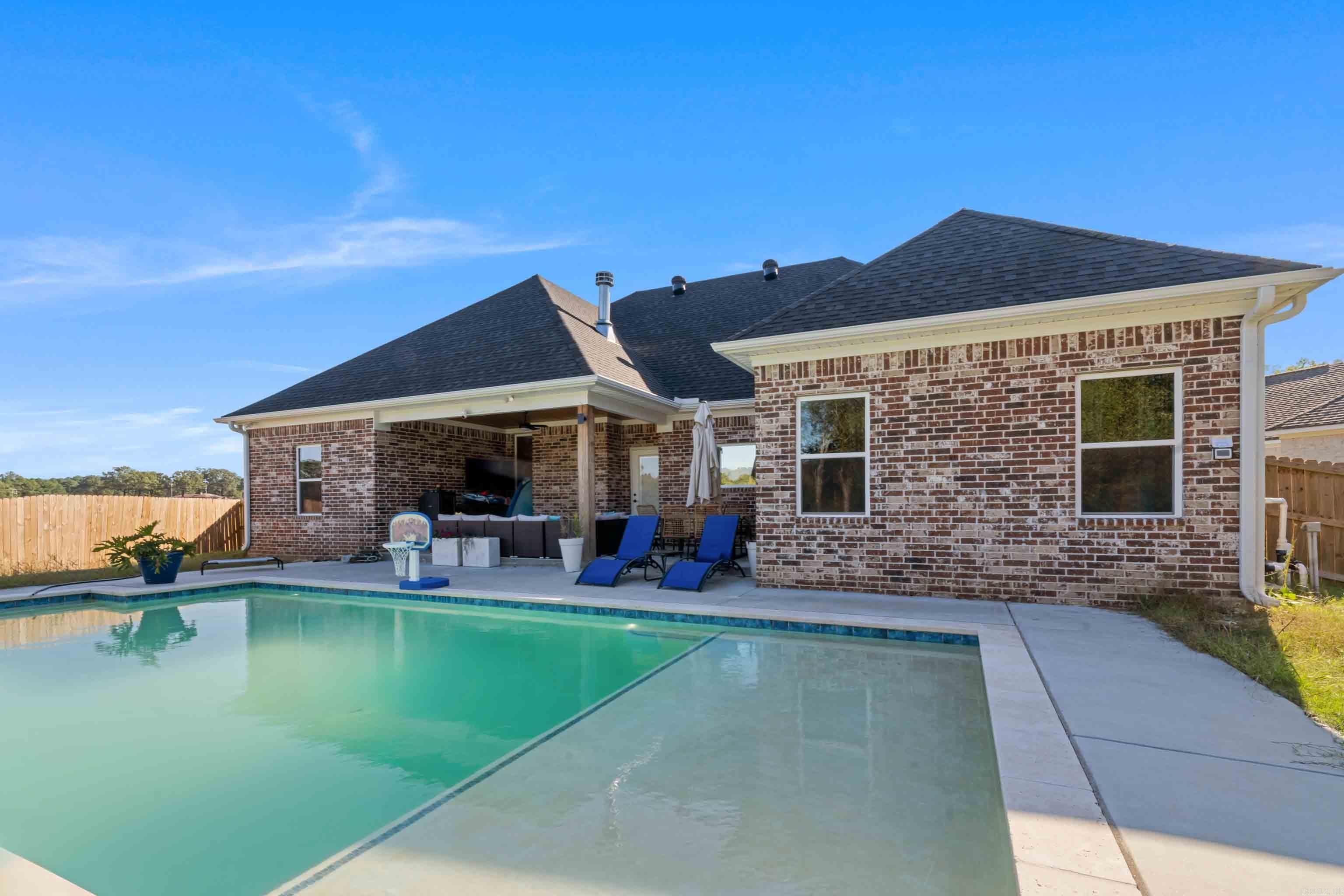 CORAL RIDGE - Residential
