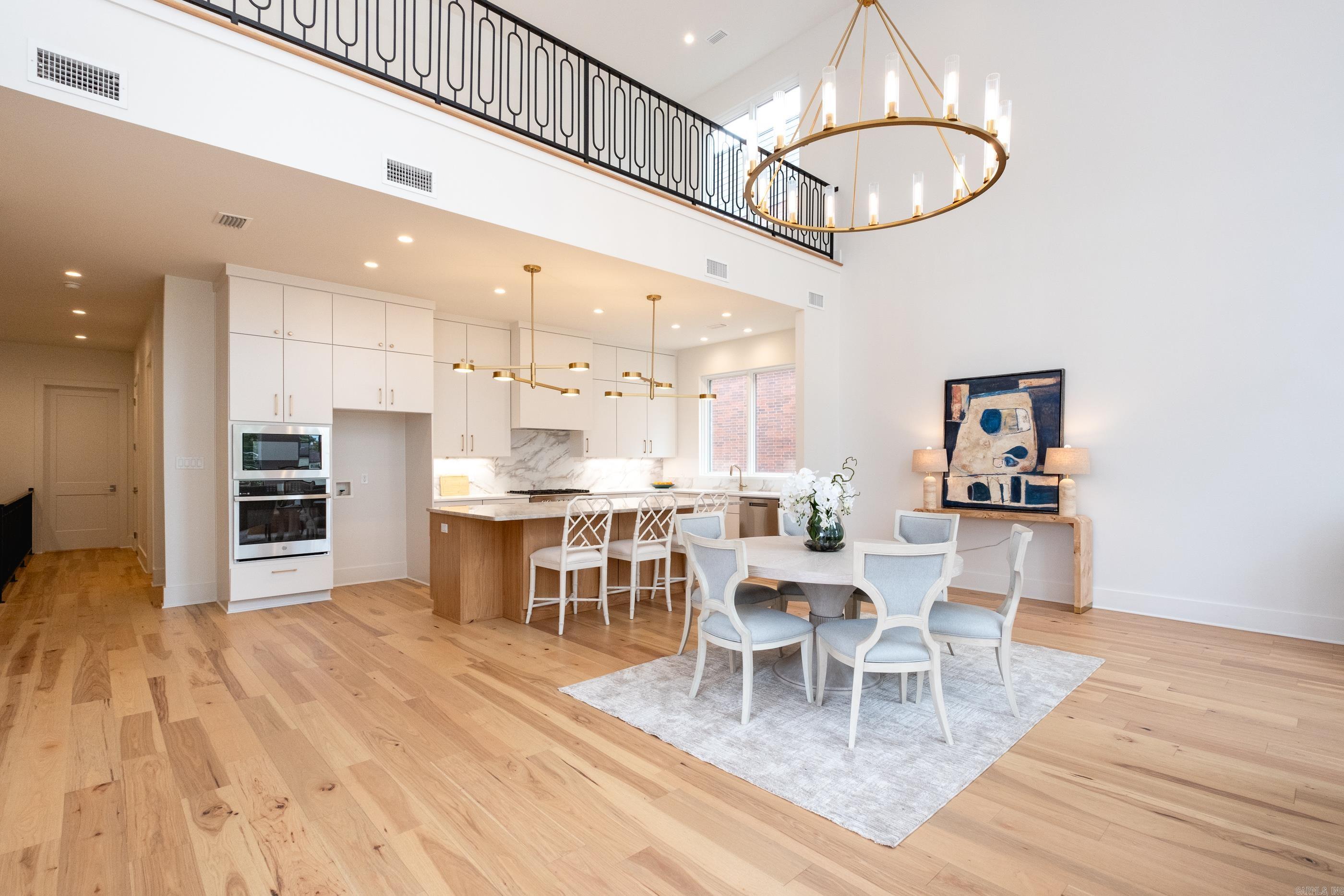 ARGENTA - Residential
