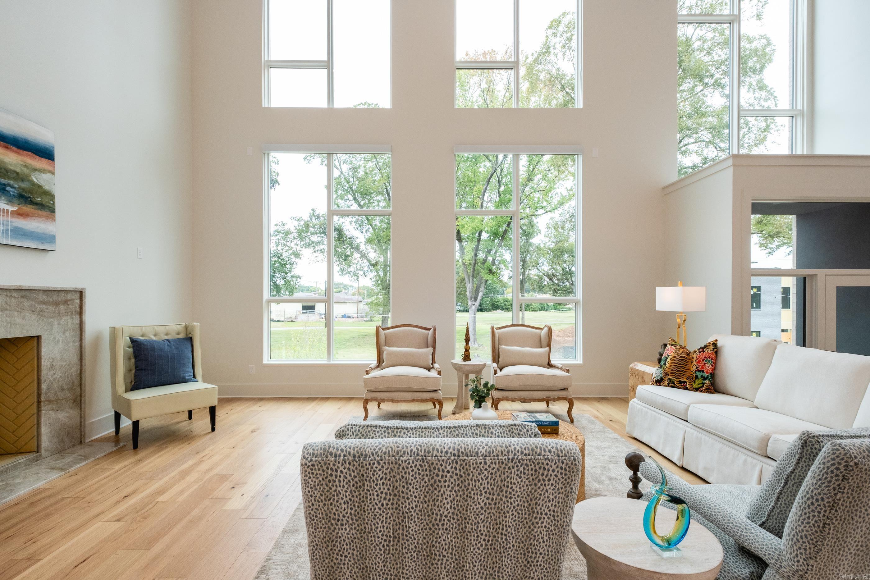 ARGENTA - Residential