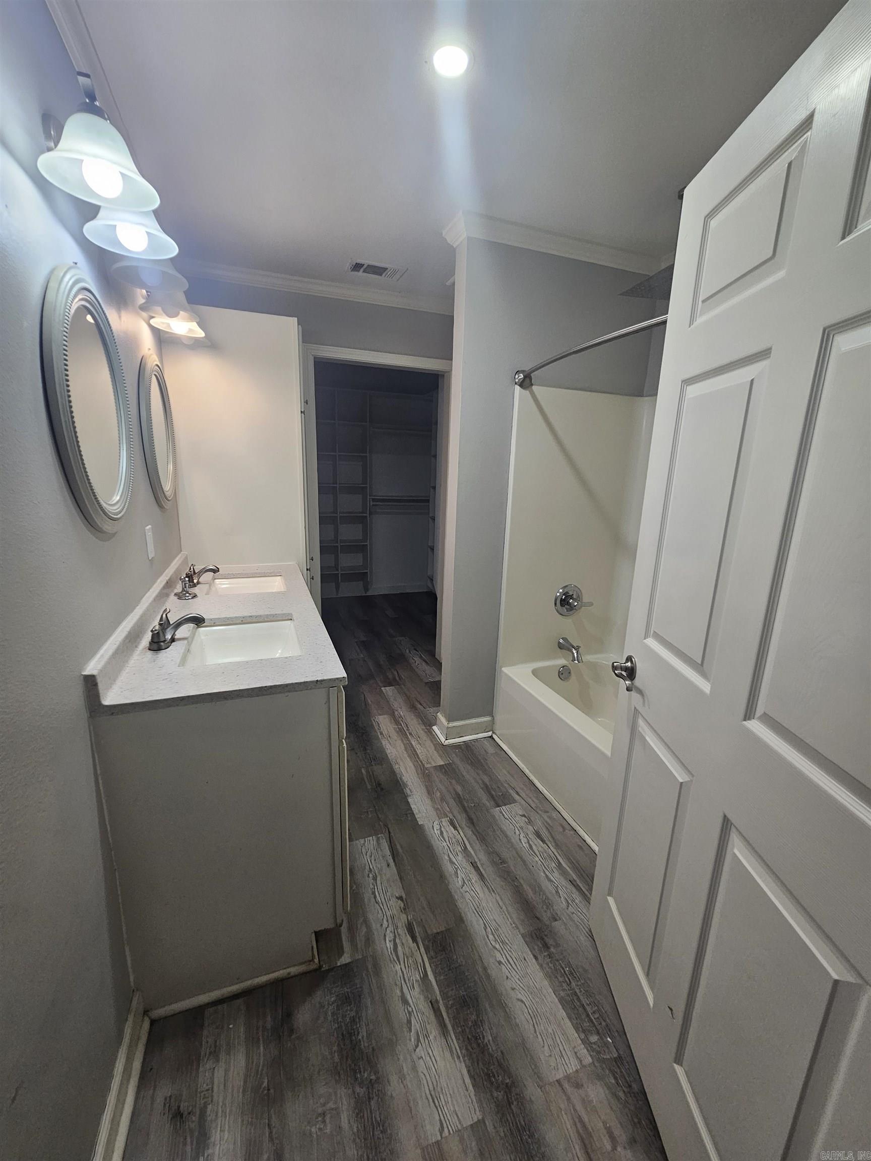 Not in Subdivision - Residential Lease