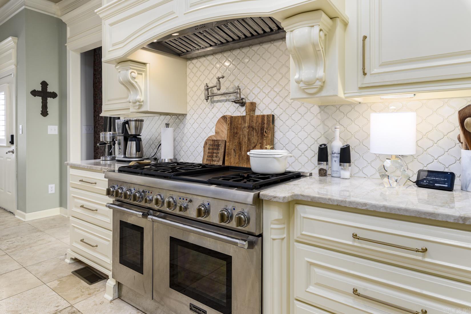 FERNCREST ESTATES - Residential