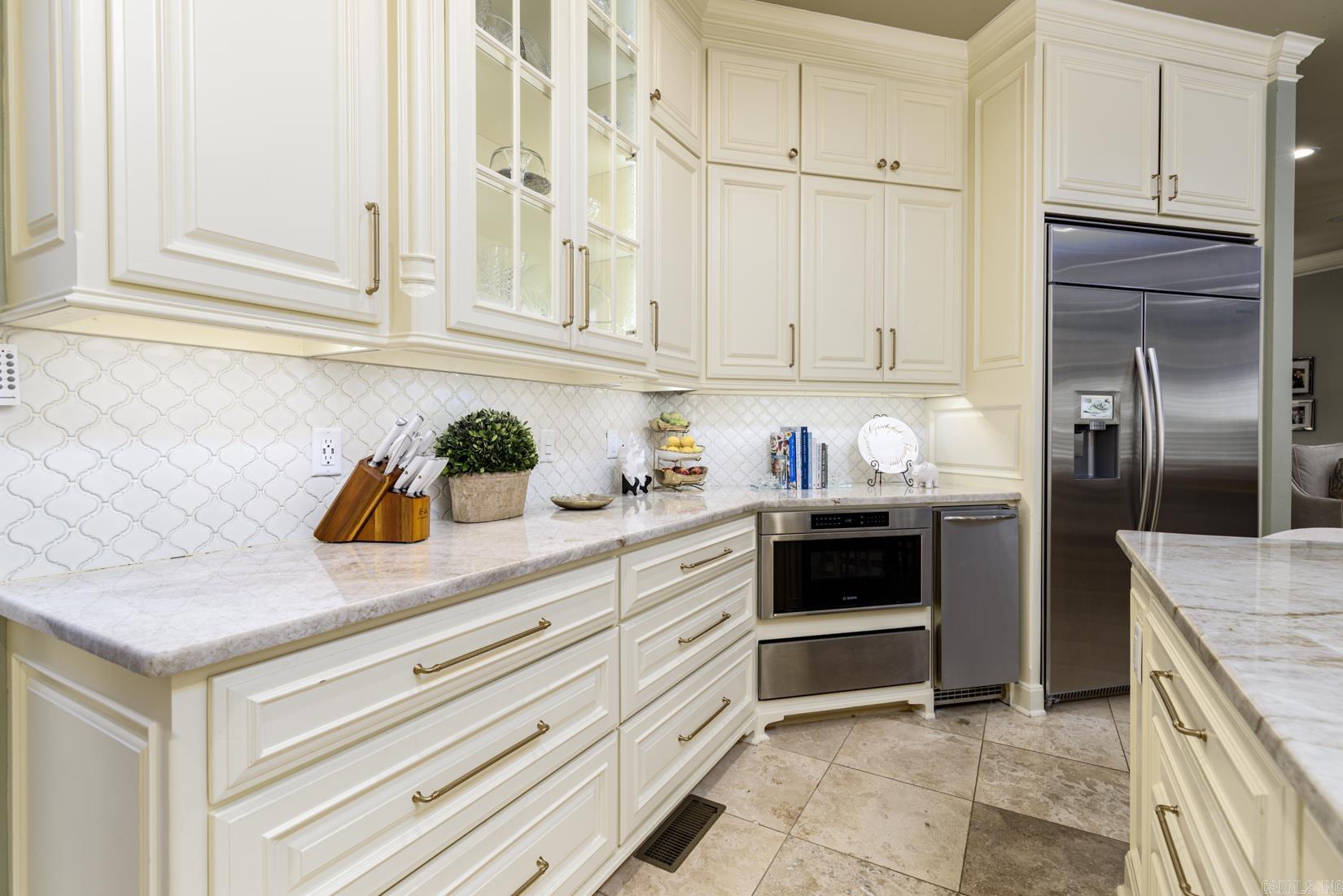 FERNCREST ESTATES - Residential