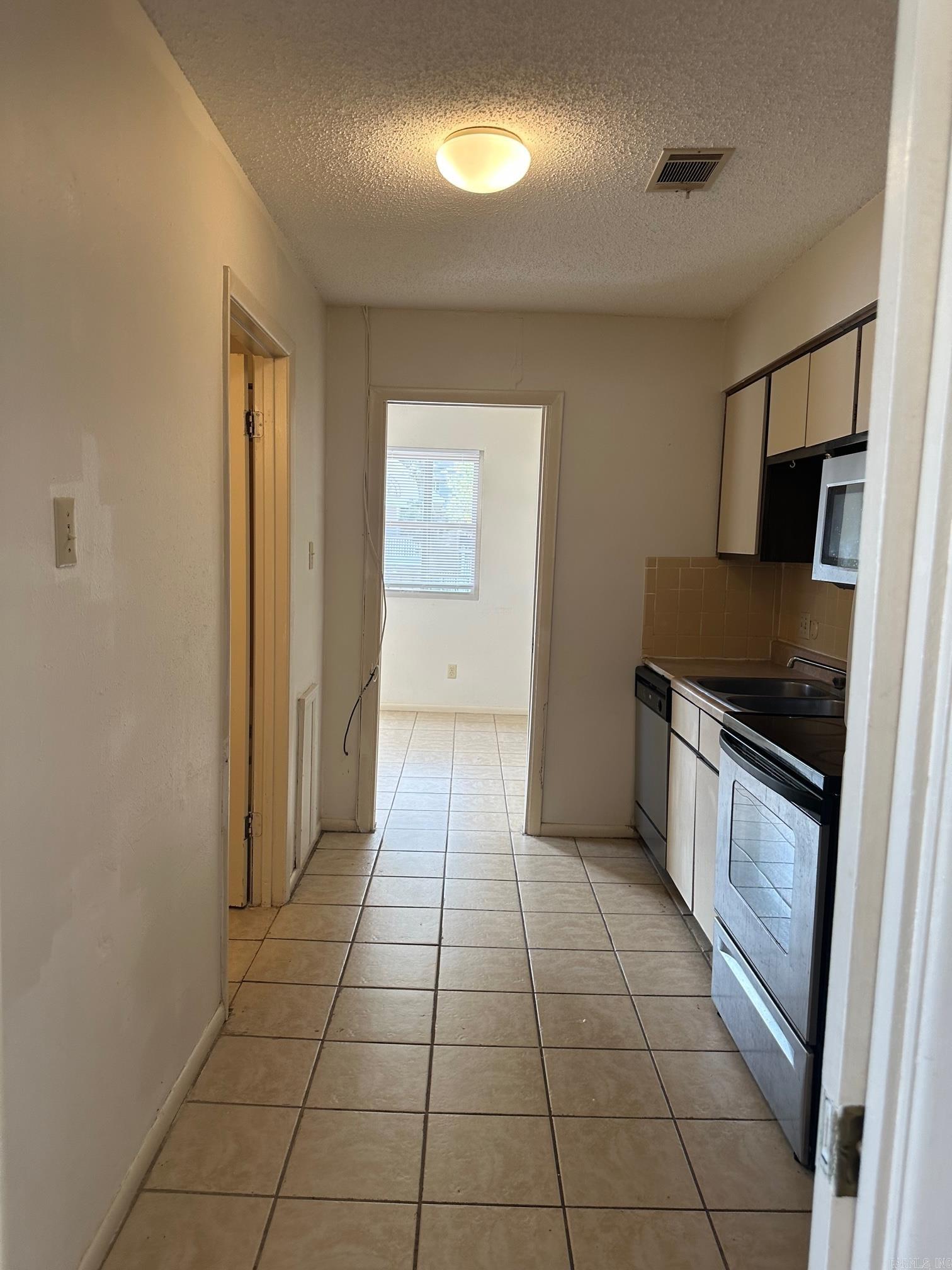 Pulaski Heights - Residential Lease