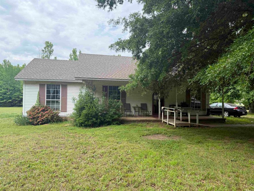 Enjoy the perfect blend of privacy and convenience with this charming 3-bedroom, 2-bath home situated on over 3 acres! With plenty of room to spread out, this property offers a peaceful country feel while still being just minutes from town. Inside, you’ll find a comfortable layout with spacious living areas and endless potential to make it your own. Whether you’re looking for space to entertain, garden, or simply enjoy the outdoors, this property provides the ideal setting for country-style living with everyday convenience. No seller property disclosure available, buyers to verify lot size and home square footage using their own measurements. We will hold one Open Showing on May 28th from 3-5. NO SHOWINGS will be approved outside this 2 hour window. AGENTS SEE REMARKS