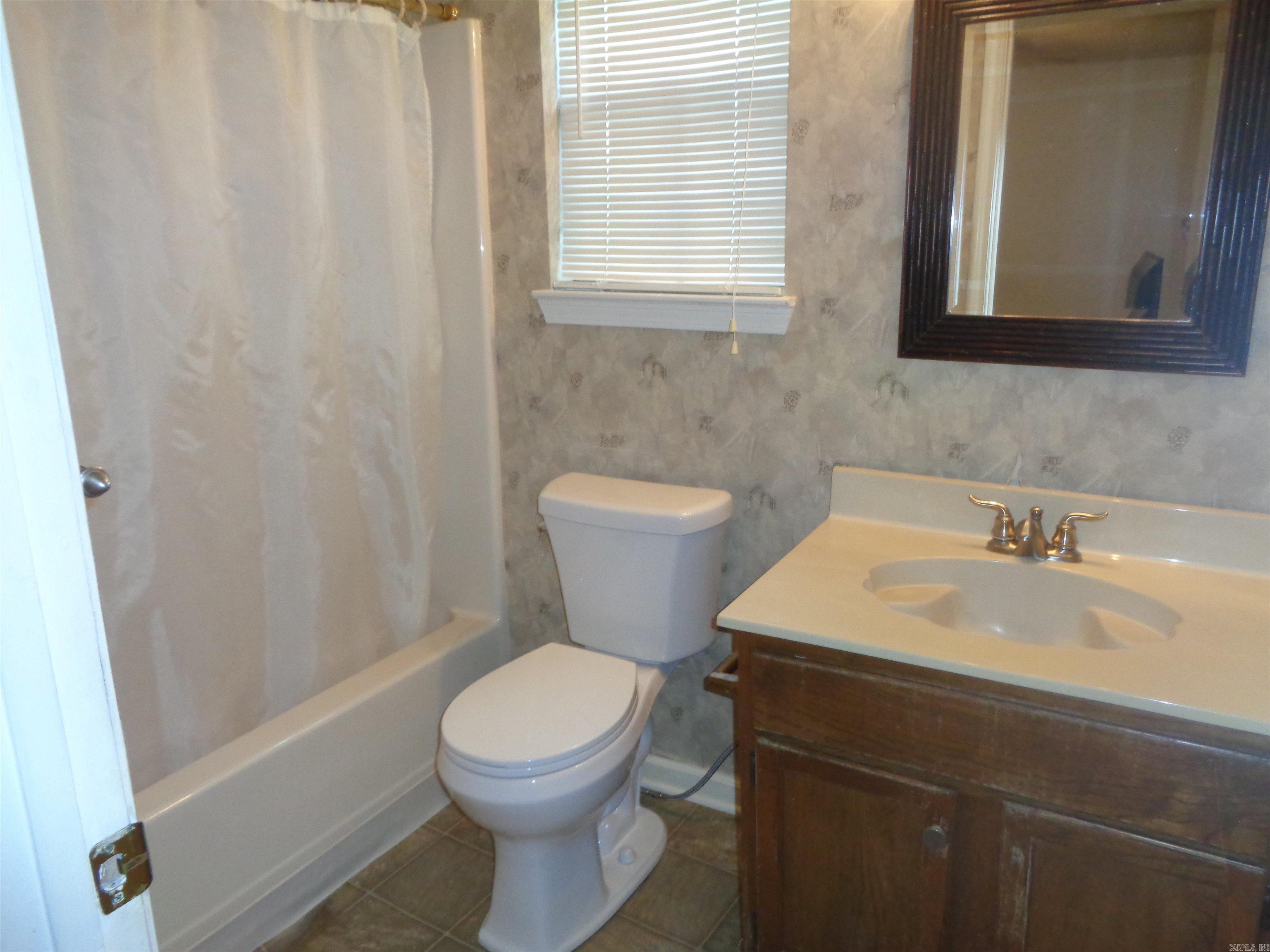 PECAN LAKE - Residential