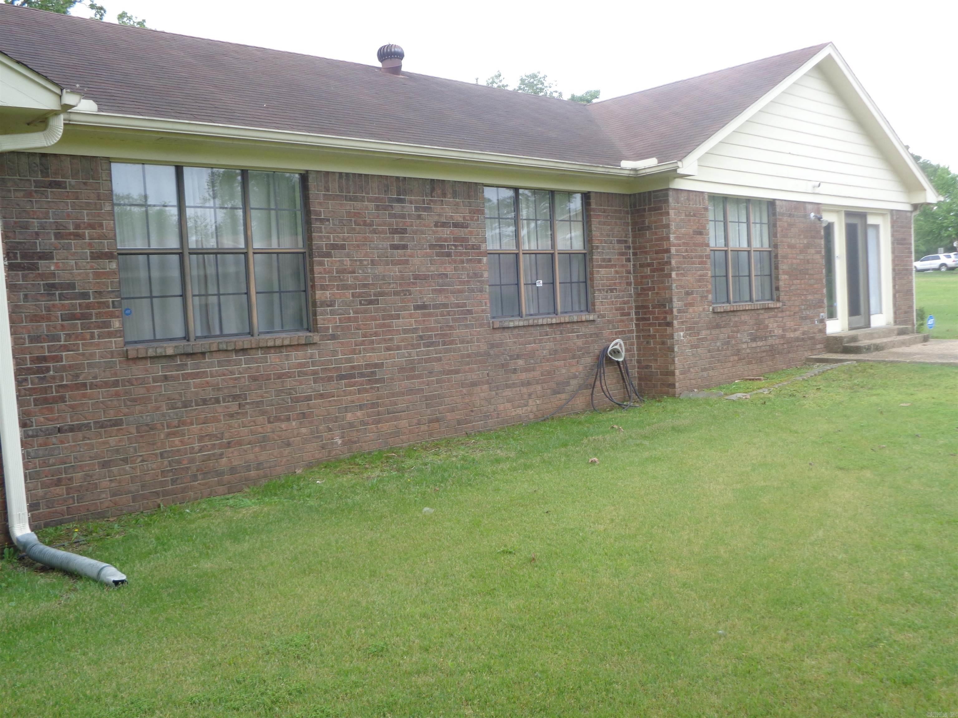 PECAN LAKE - Residential