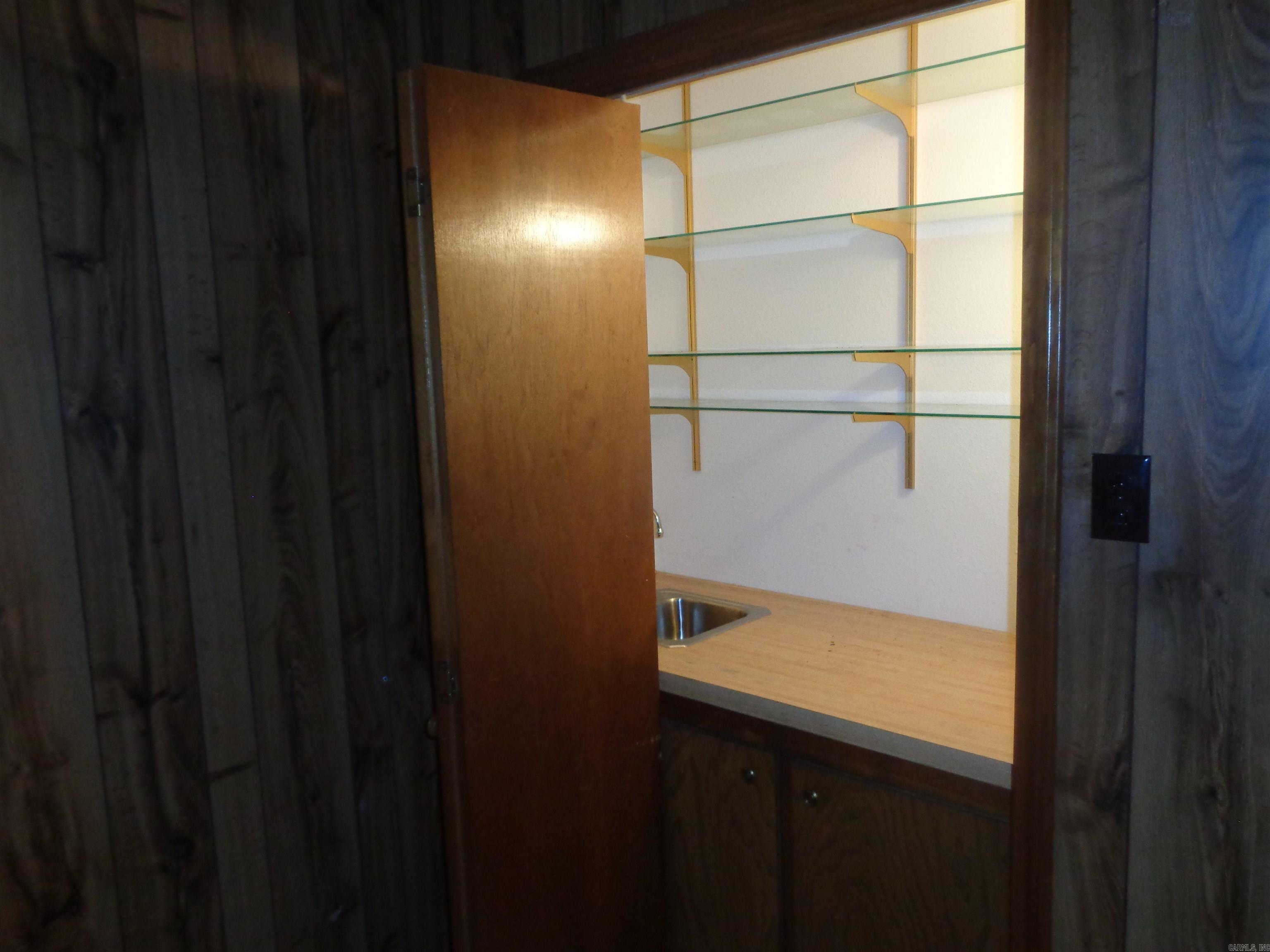 PECAN LAKE - Residential