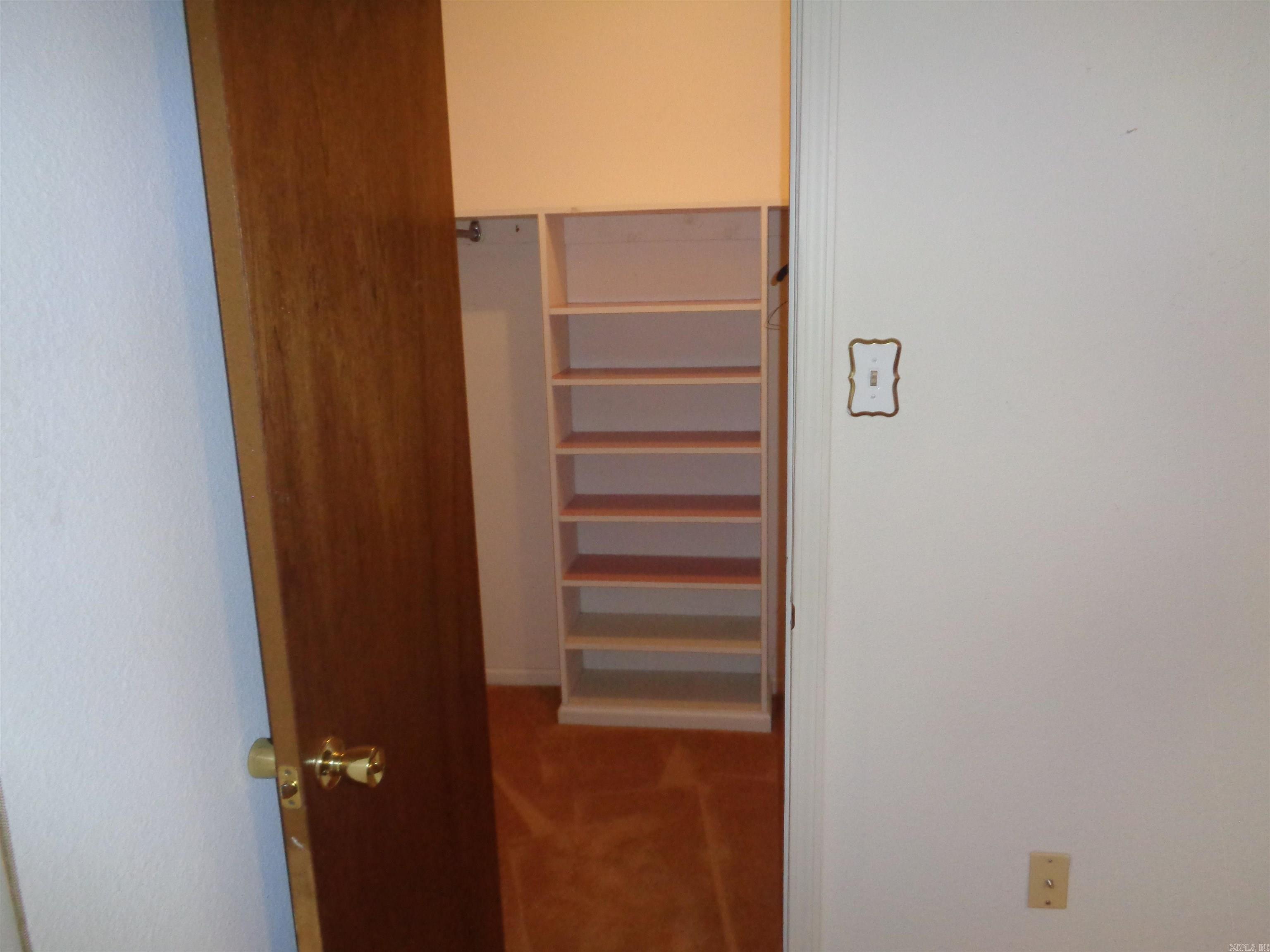 PECAN LAKE - Residential