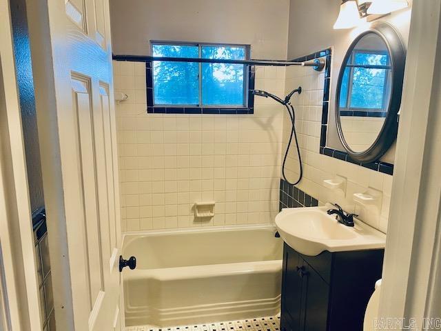 Oak View Annex #1 - Residential