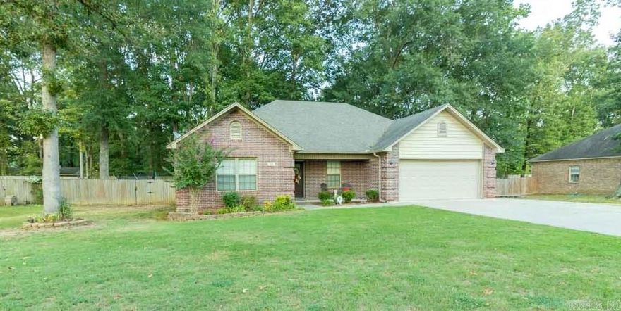 This all brick 4 bed/2bath home in Beebe has a fully fenced backyard full of charm with a free-standing pergola, and wonderful shade for backyard entertaining. Interior features include a 4th bedroom or office space, granite countertops, master bath with jacuzzi tub and double vanities. Open floor plan with little wasted space, walk-in closets and great storage!