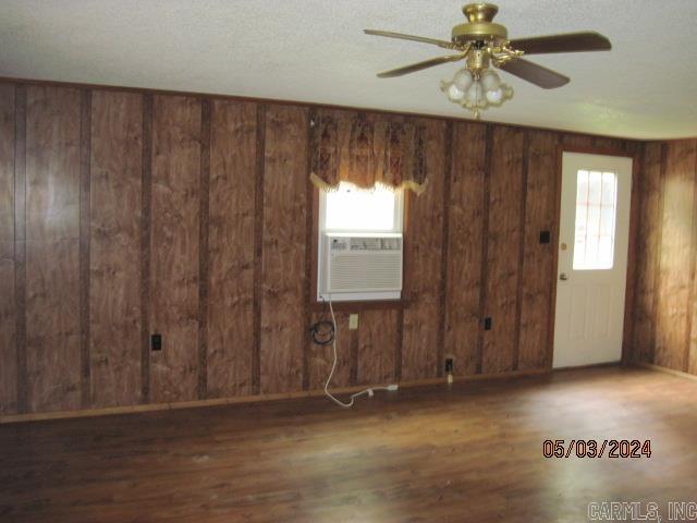 BEARDEN REPLAT OF GARDEN PLACE - Residential