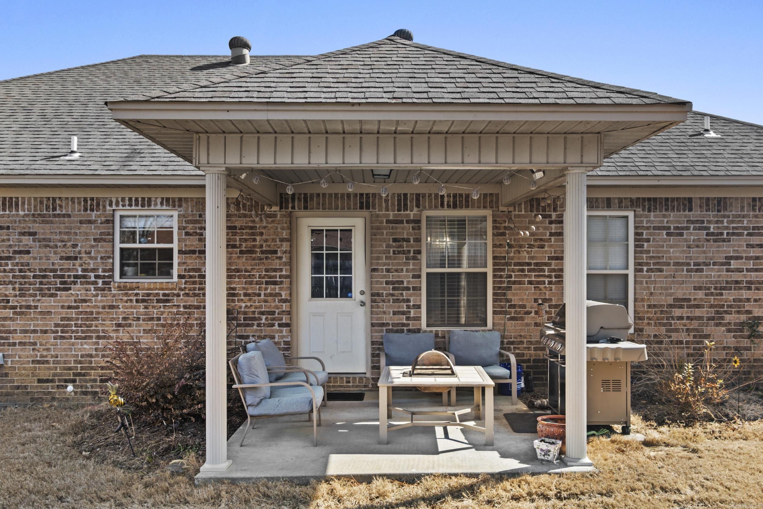 SKYLINE MEADOWS - Residential