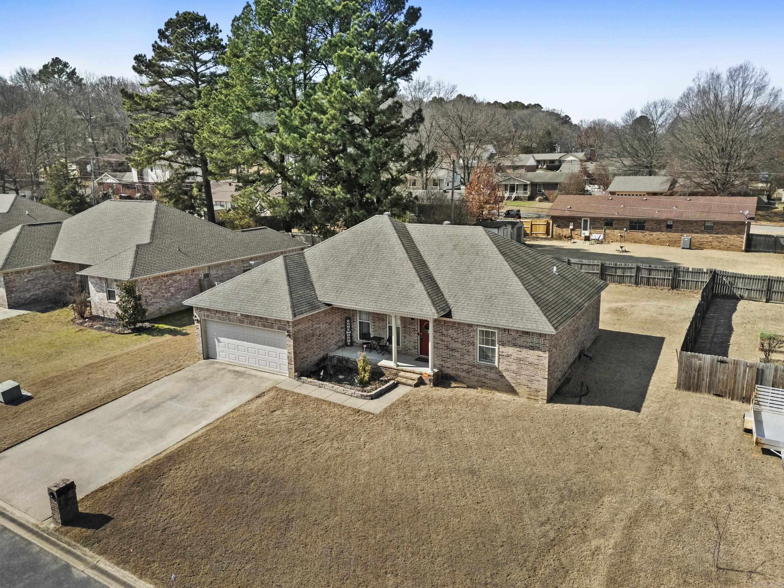 SKYLINE MEADOWS - Residential