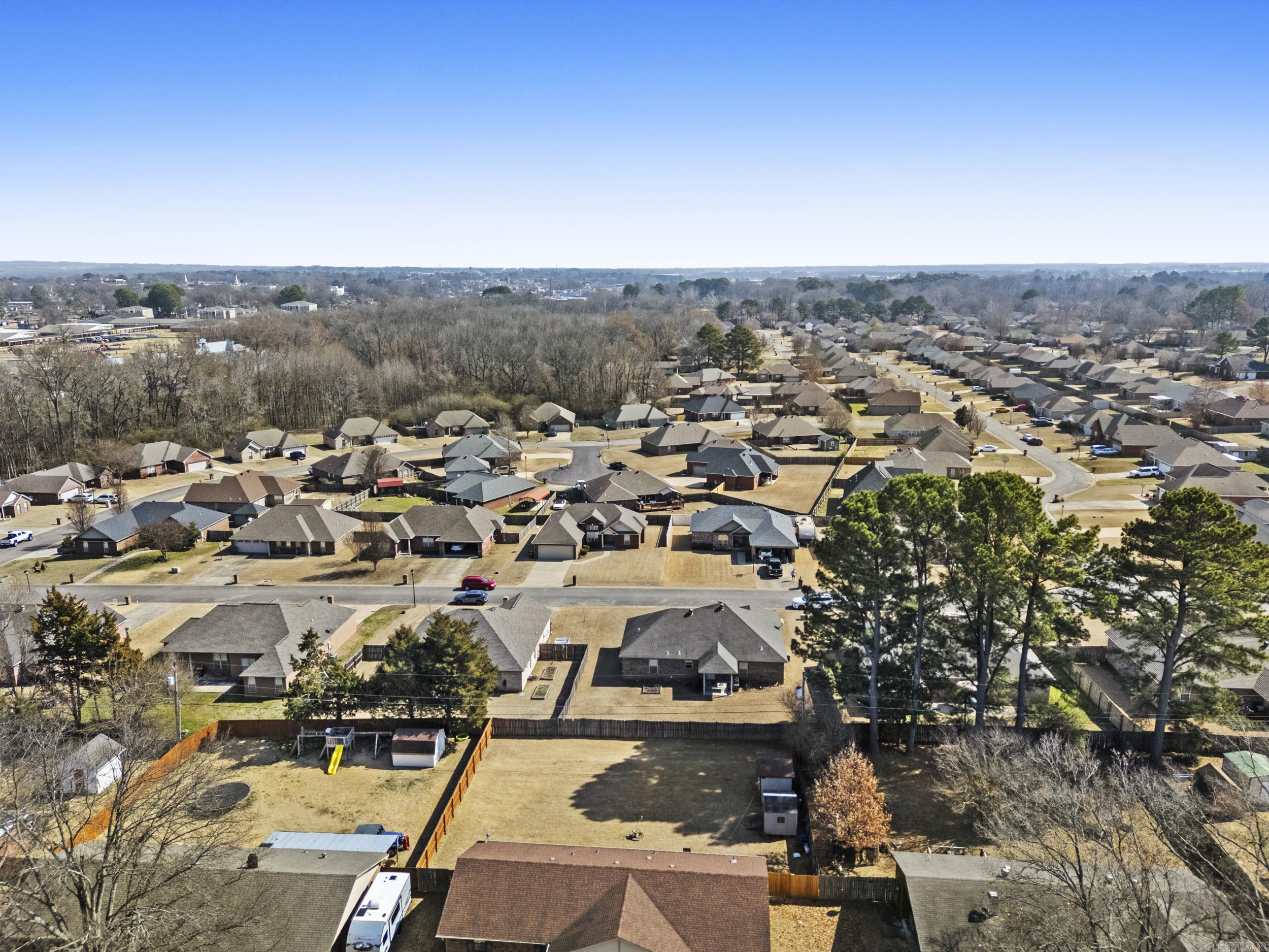 SKYLINE MEADOWS - Residential