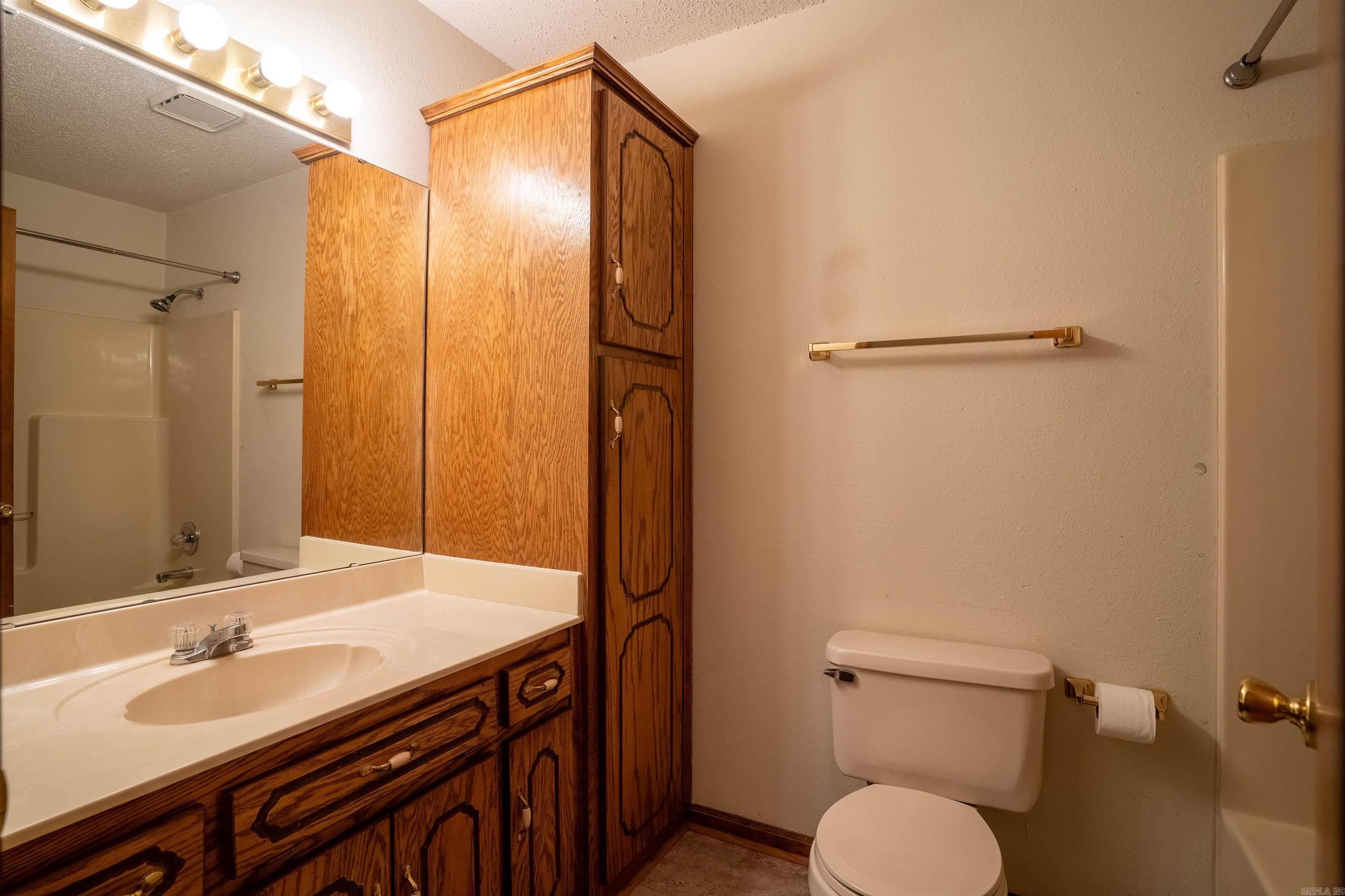 DREW WOOD - Residential