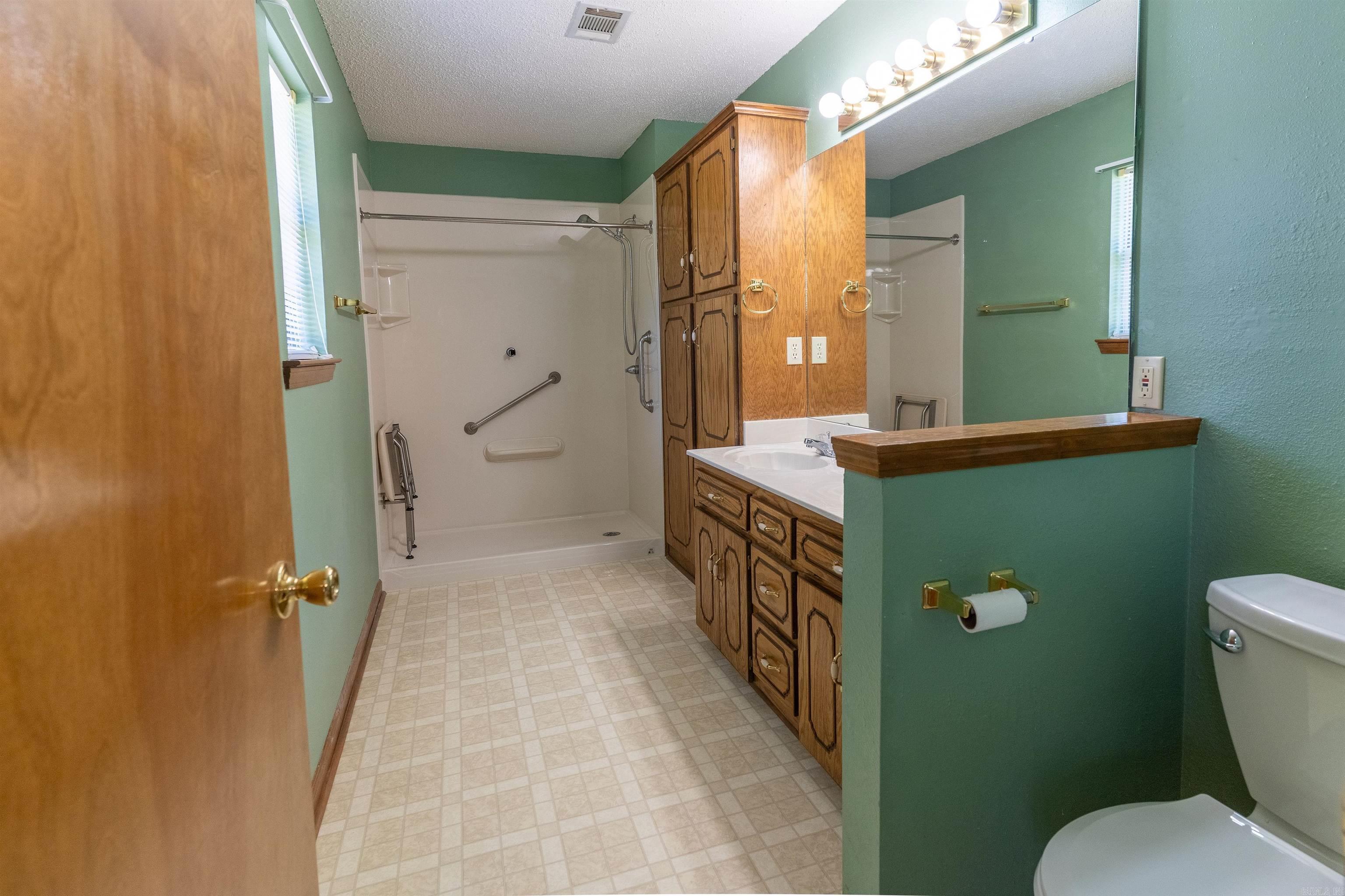 DREW WOOD - Residential