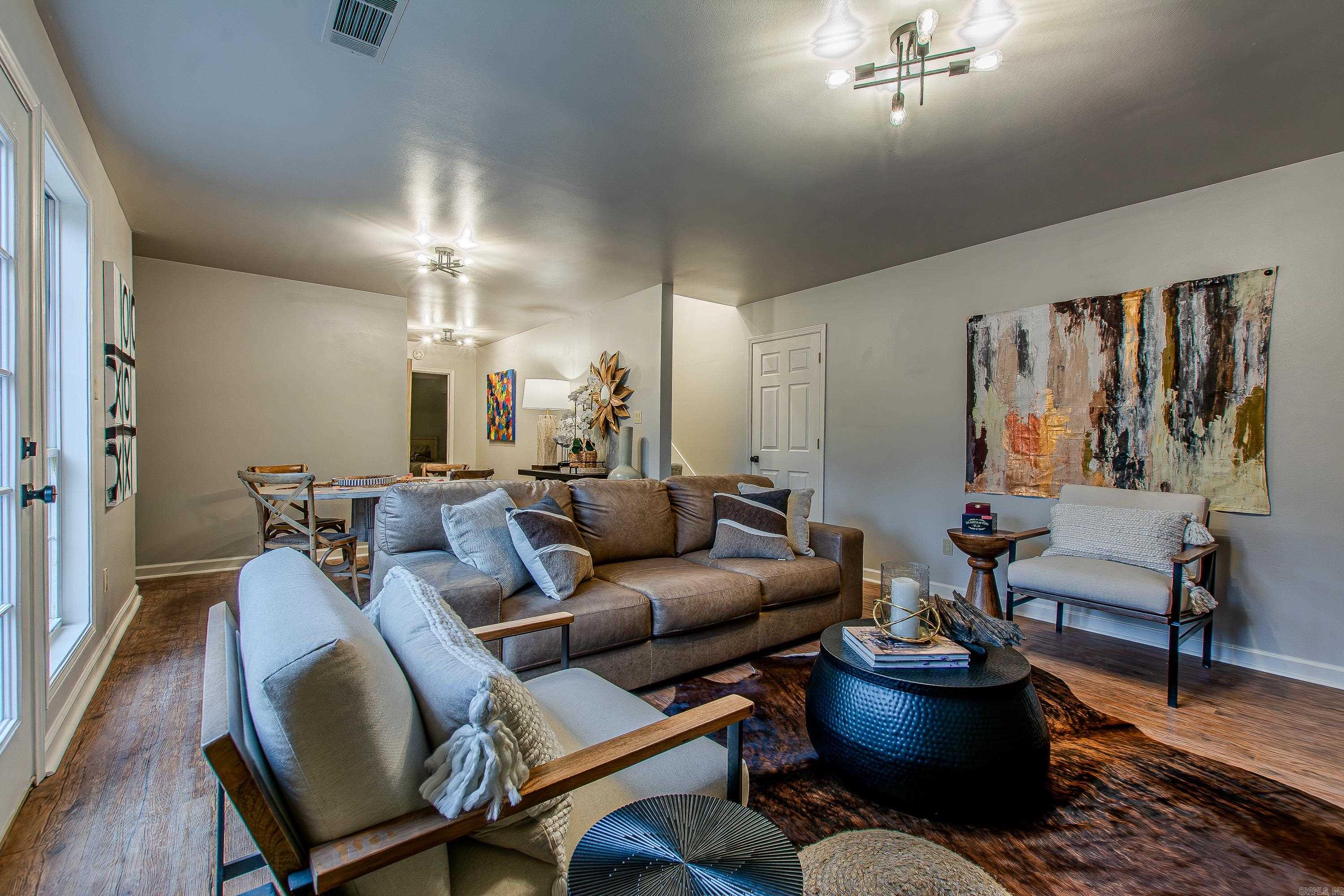 CHENAL VALLEY ALSACE COURT - Residential