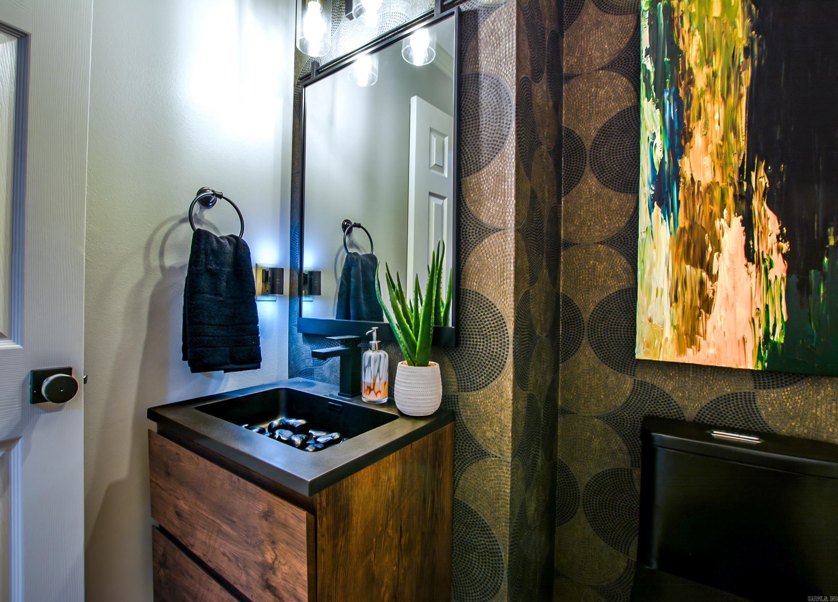 CHENAL VALLEY ALSACE COURT - Residential