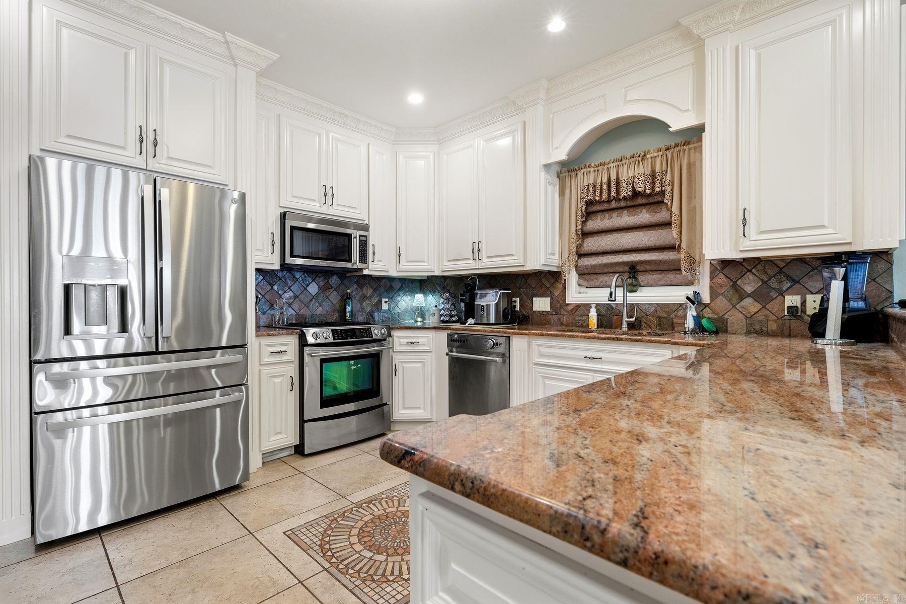 FIESTA BAY HPR - Residential