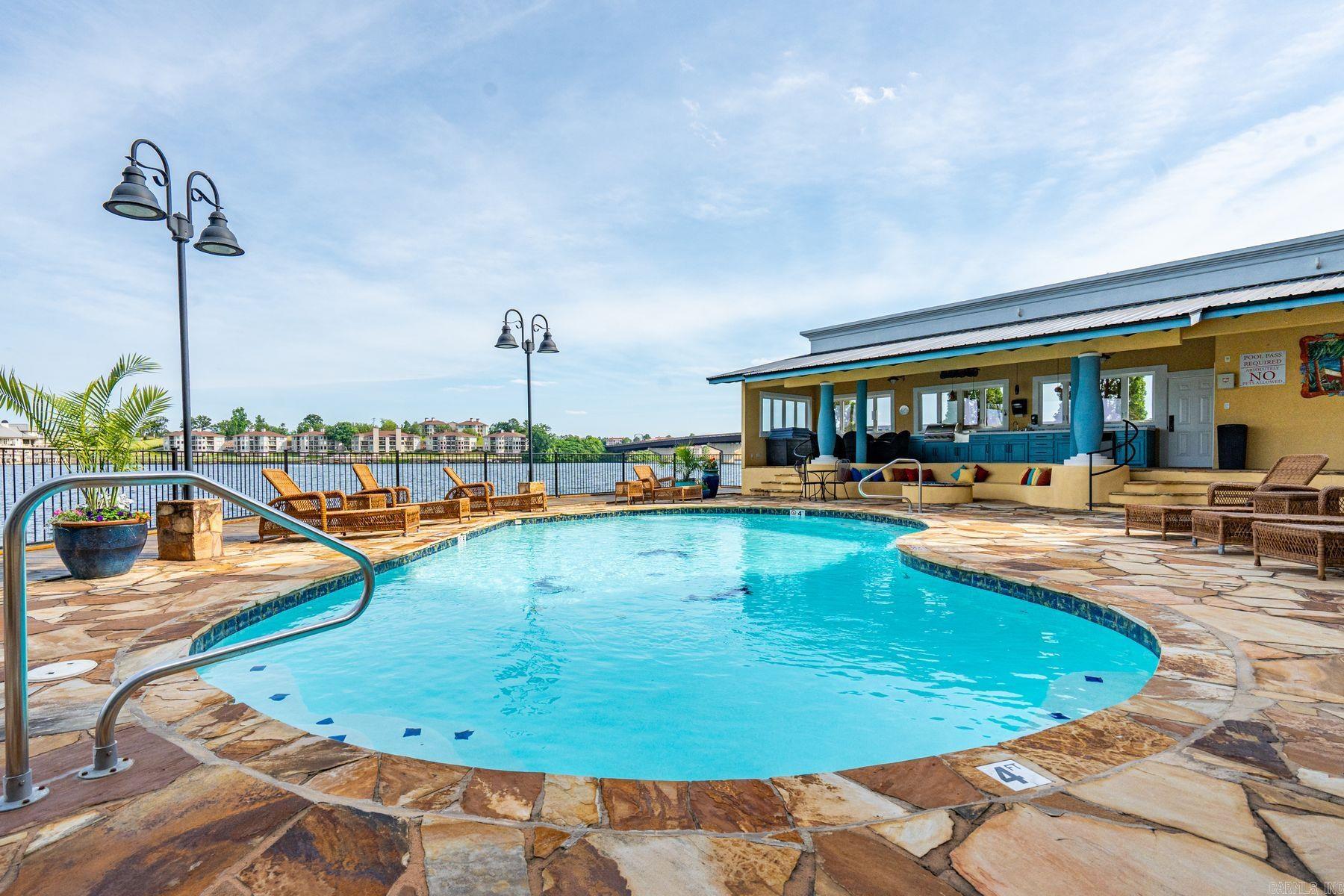 FIESTA BAY HPR - Residential